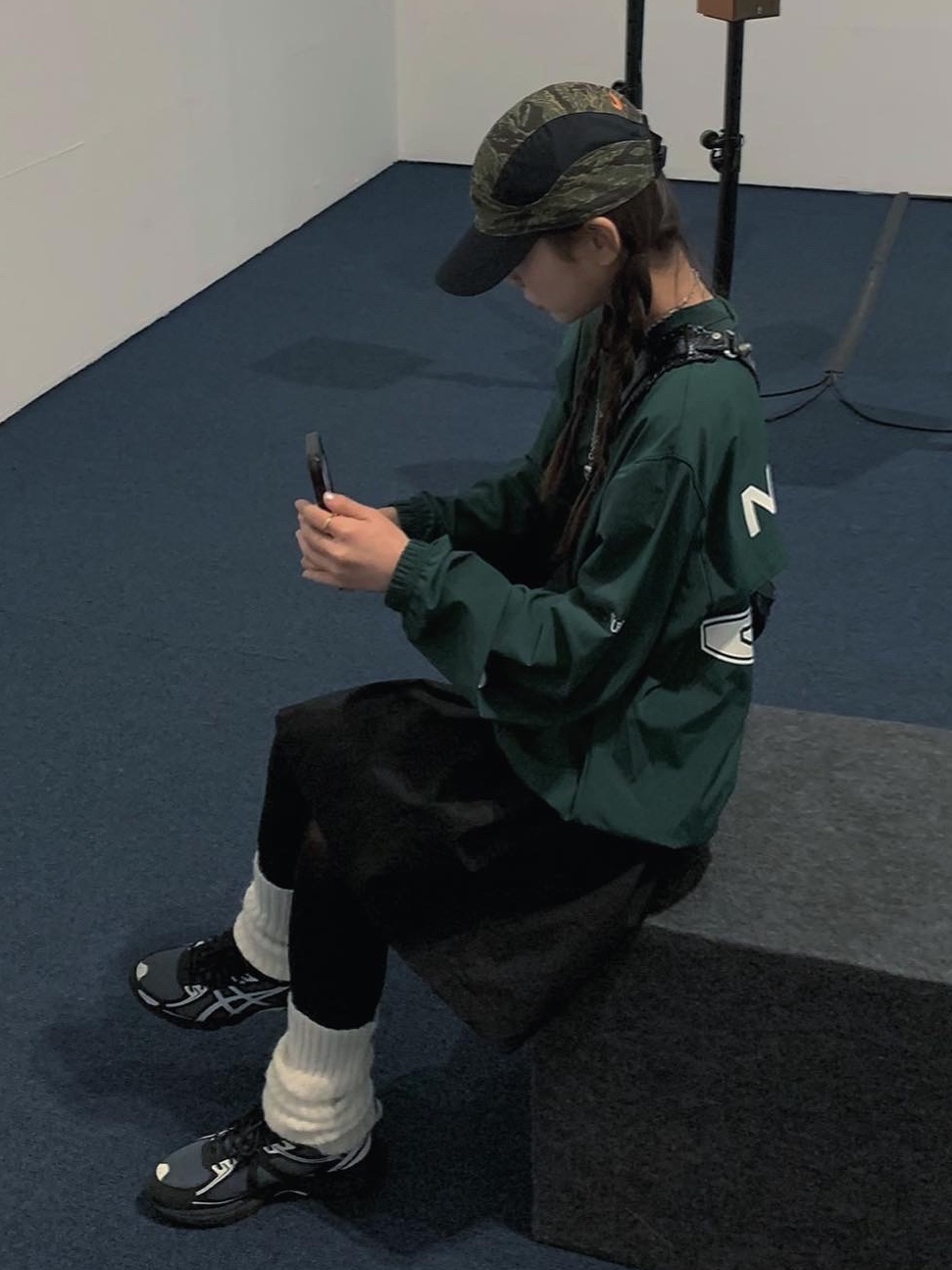 Nike x Carhartt WIP NRG Camo Tailwind Cap , Nike x Drake Nocta Golf Crewneck Top Green - Asia 착용 스타일