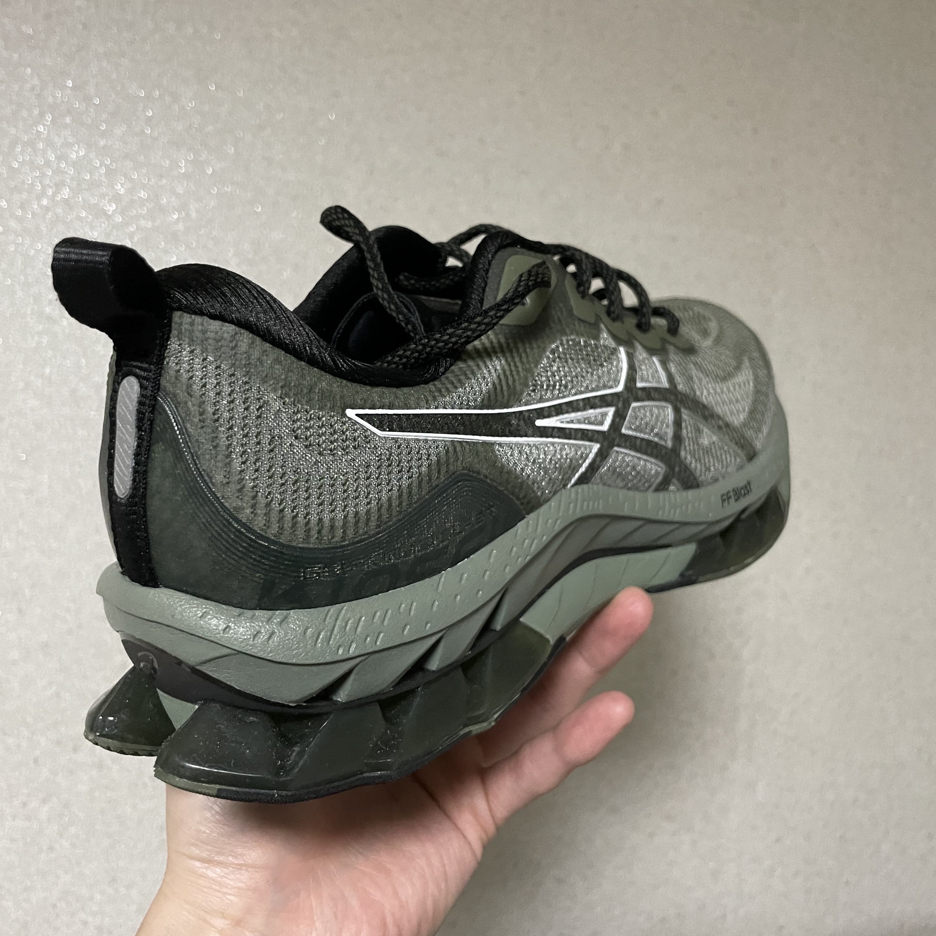Asics Gel-Kinsei Blast LE Linchen Green White 착용 스타일 - 4