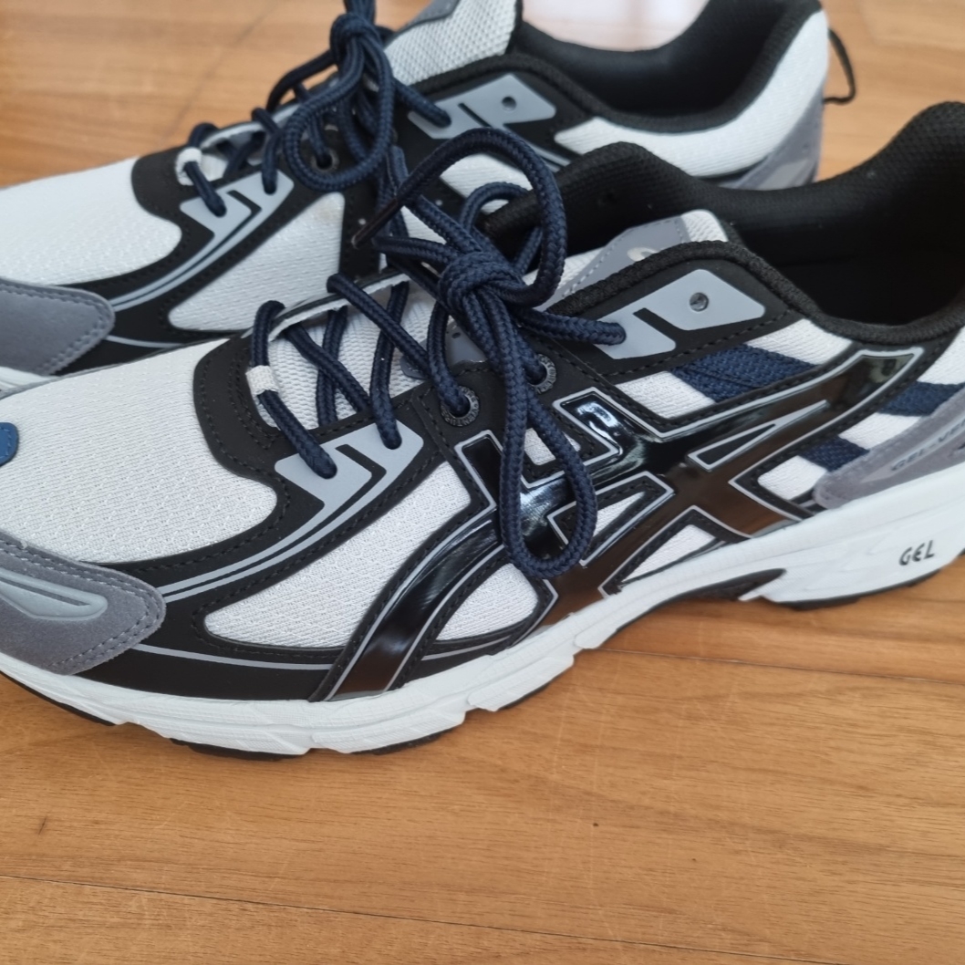 Asics Gel-Venture 6 SPS Glacier Grey 착용 스타일