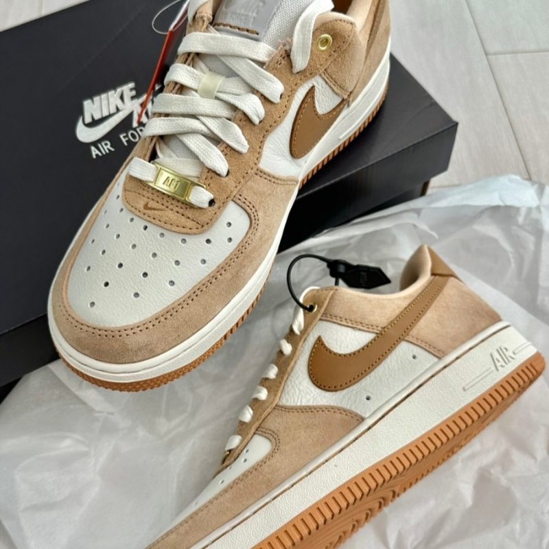 (W) Nike Air Force 1 LXX Flax 착용 스타일