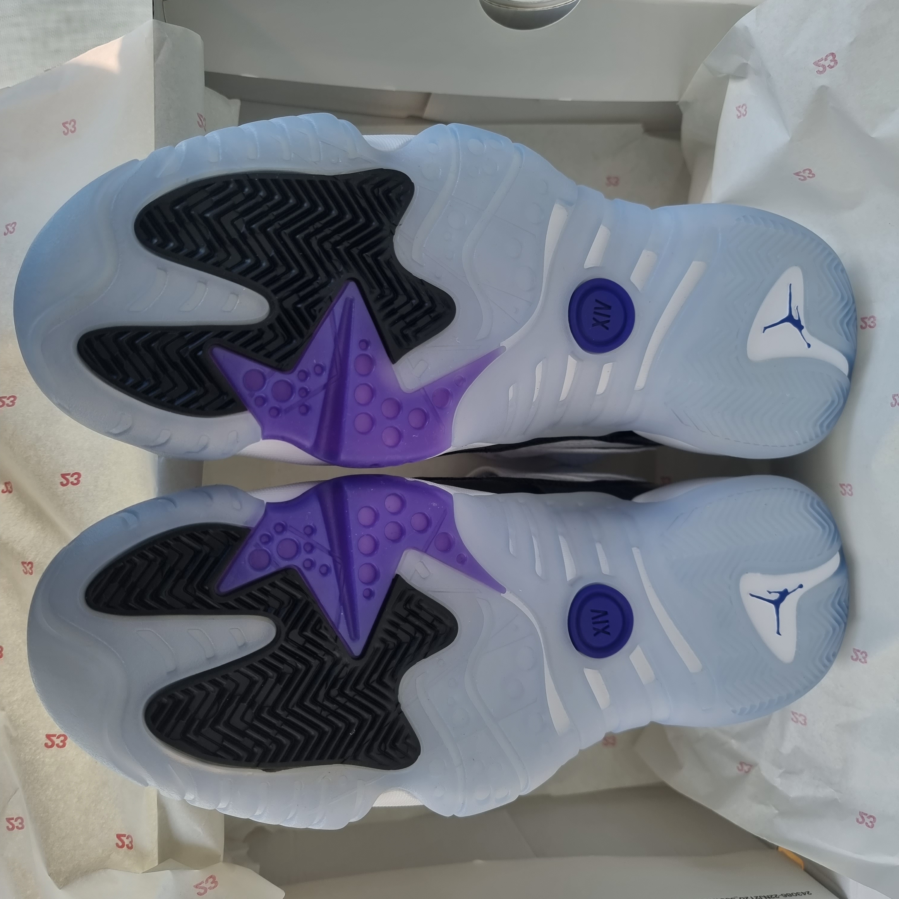 Jordan Jumpman Two Trey Dark Concord 착용 스타일 - 4