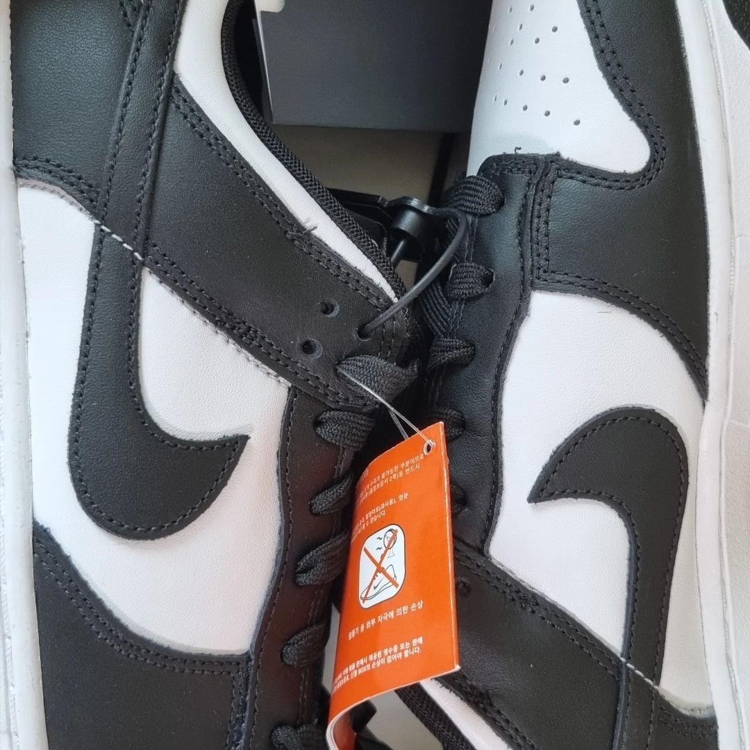 Nike Dunk Low Retro Black 착용 스타일