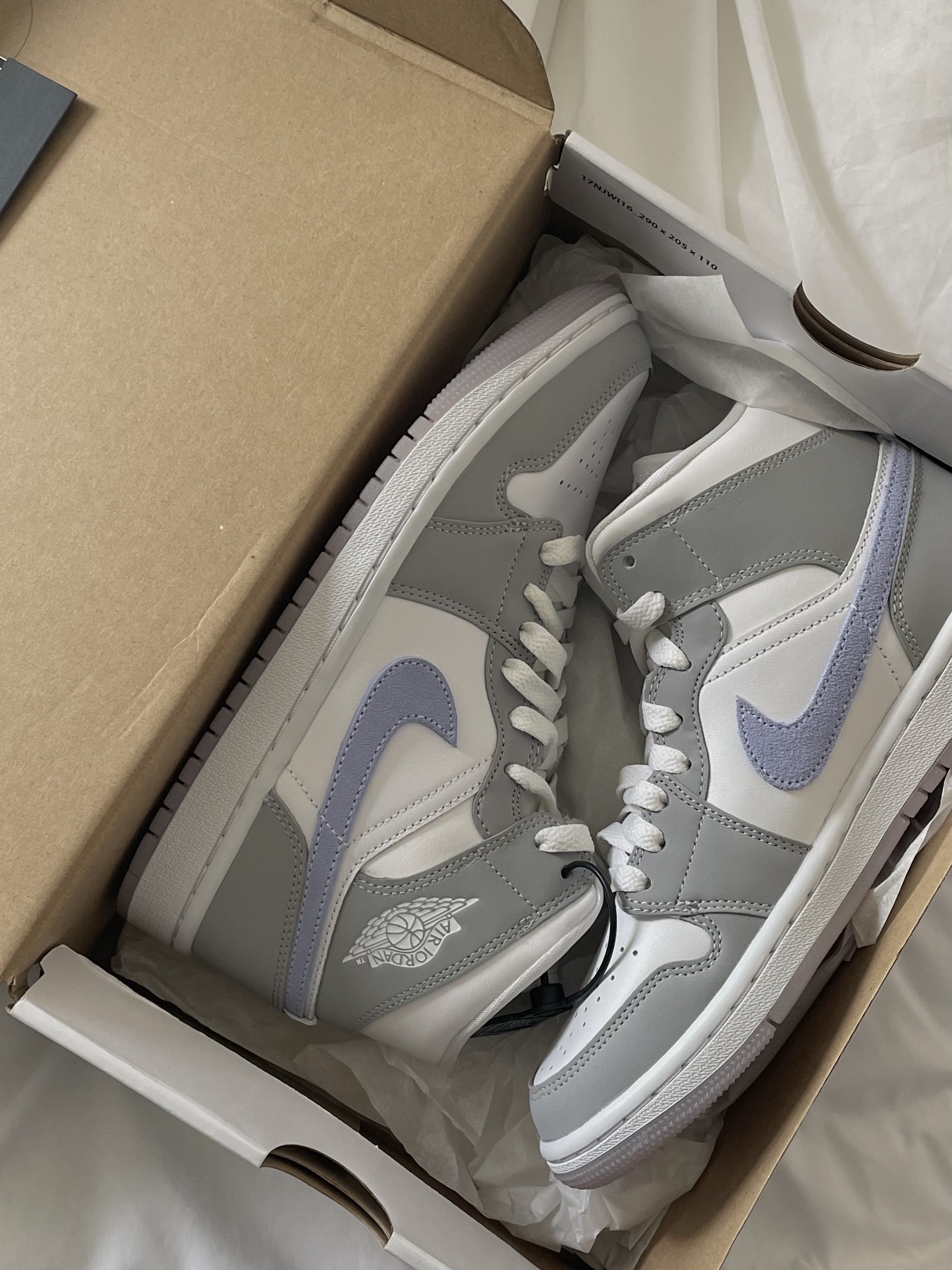(W) Jordan 1 Mid Wolf Grey 착용 스타일