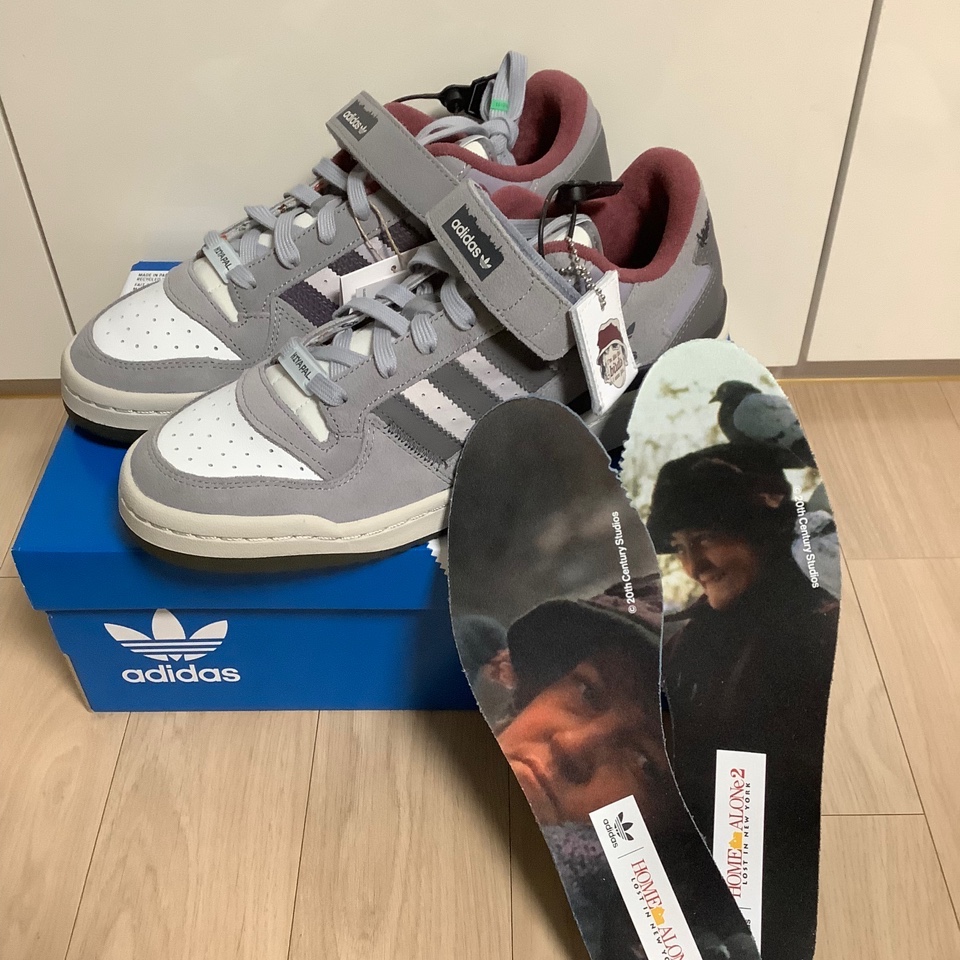 Adidas Forum 84 Low Home Alone 2 착용 스타일