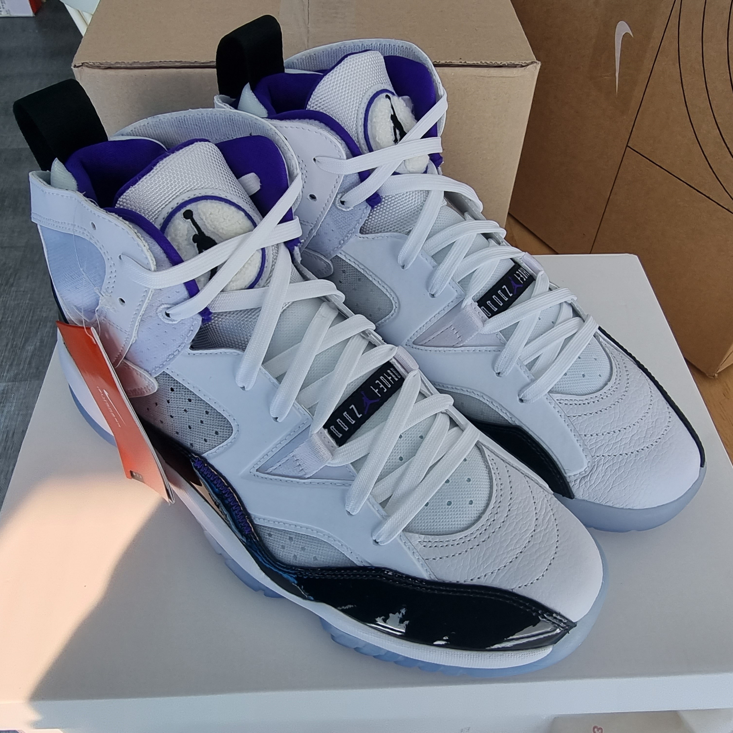Jordan Jumpman Two Trey Dark Concord 착용 스타일 - 2