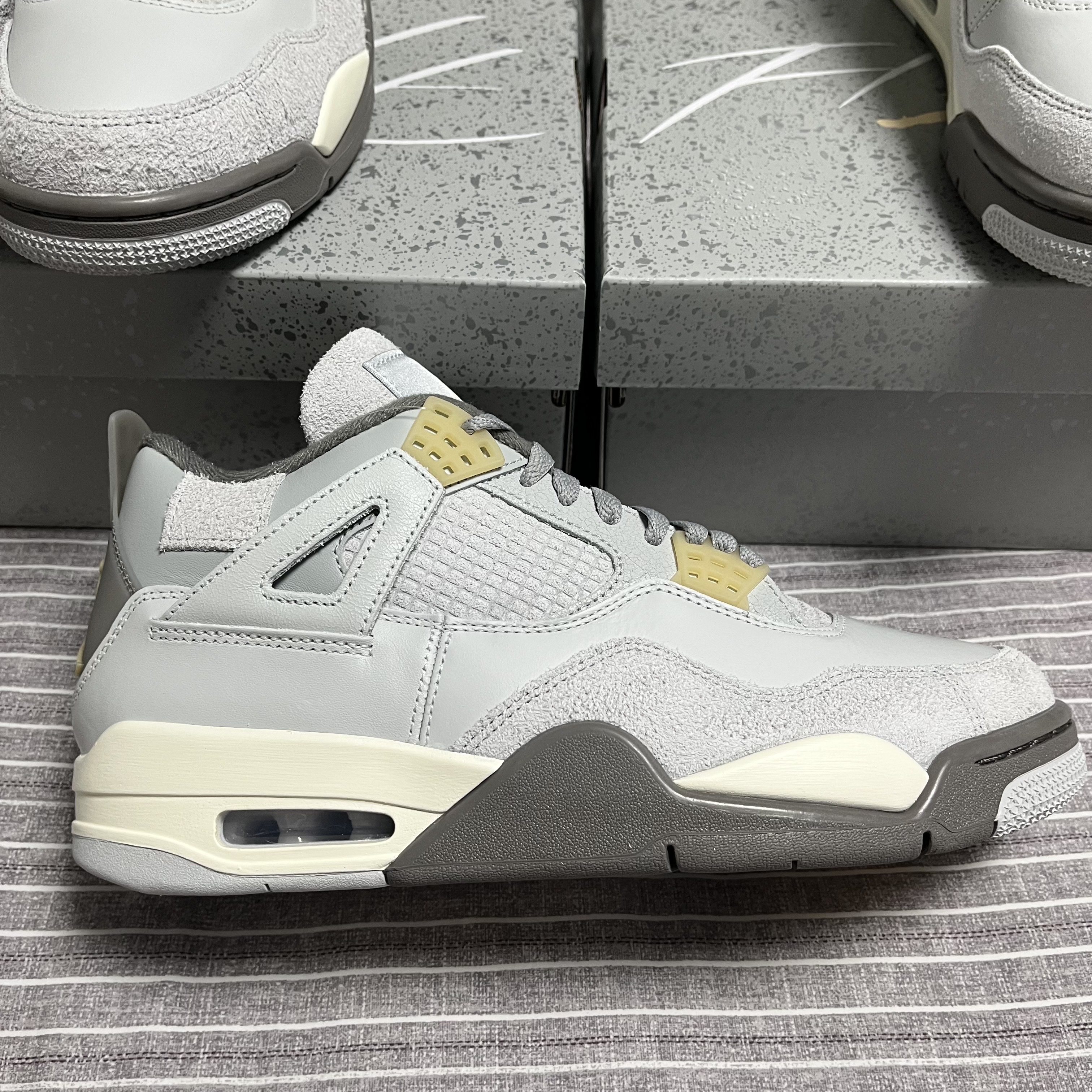 Jordan 4 Retro SE Craft 착용 스타일 - 3