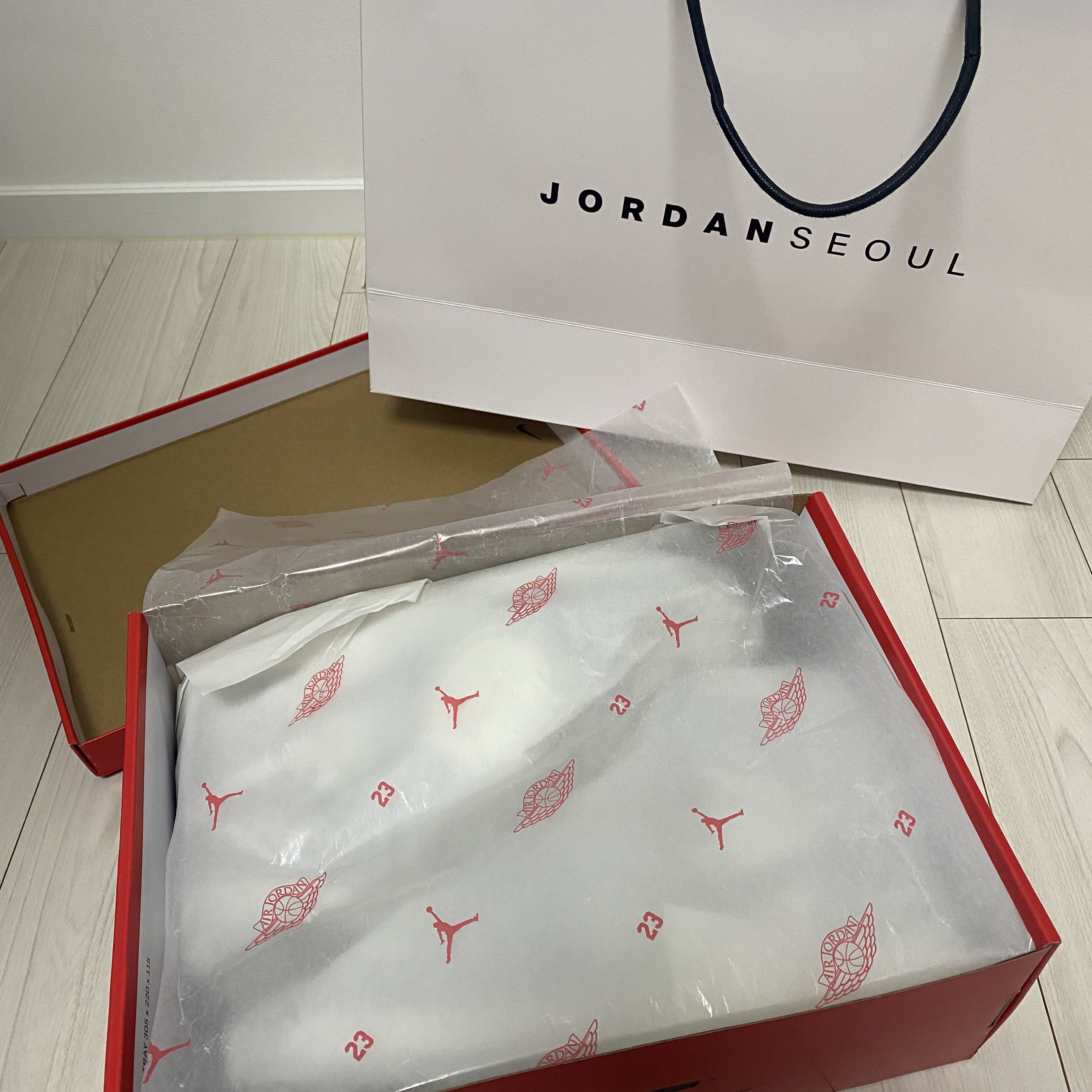 Jordan 1 High 85 Black White 착용 스타일 - 1