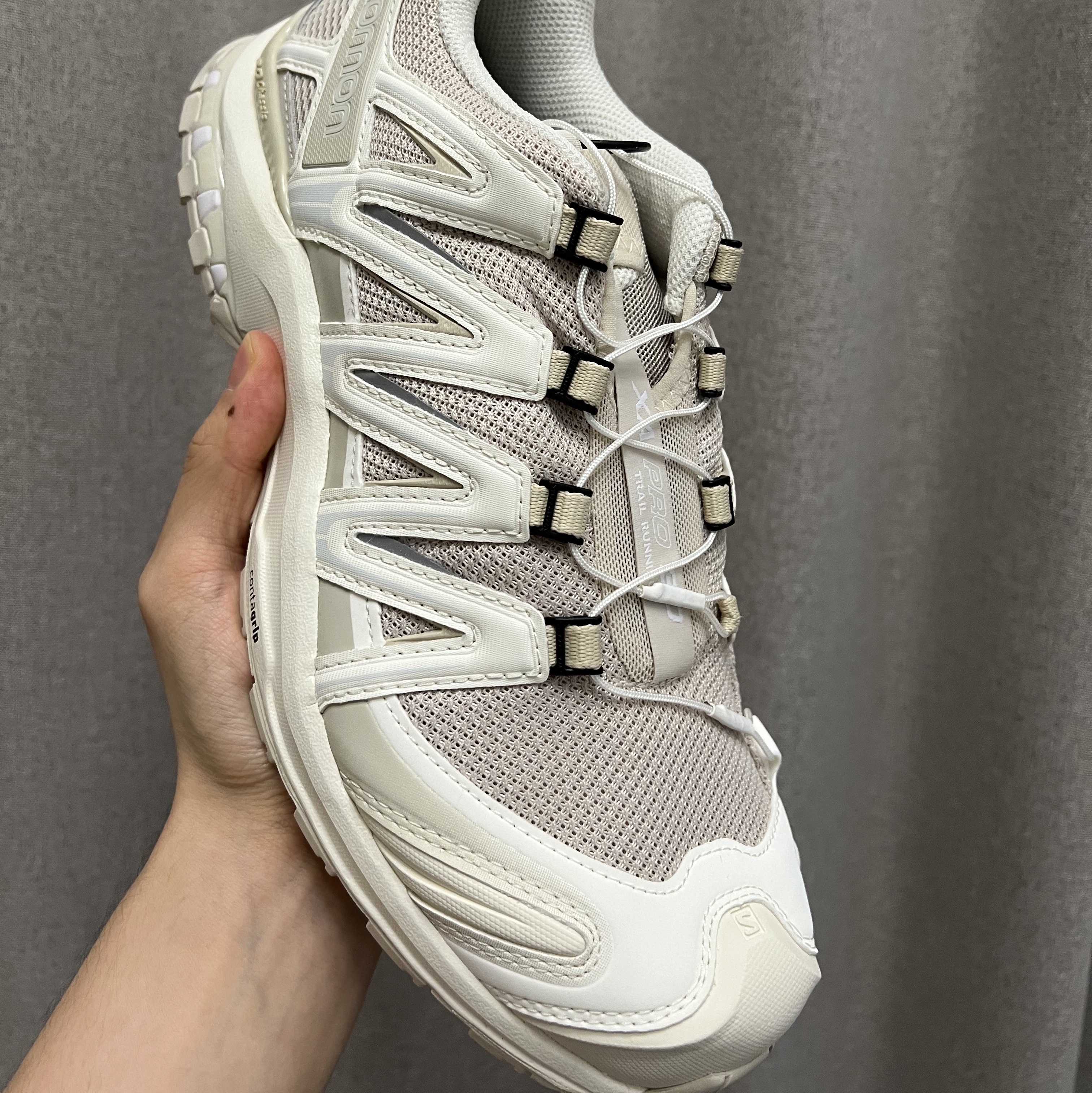 Salomon XA Pro 3D Rainy Day 착용 스타일 - 1
