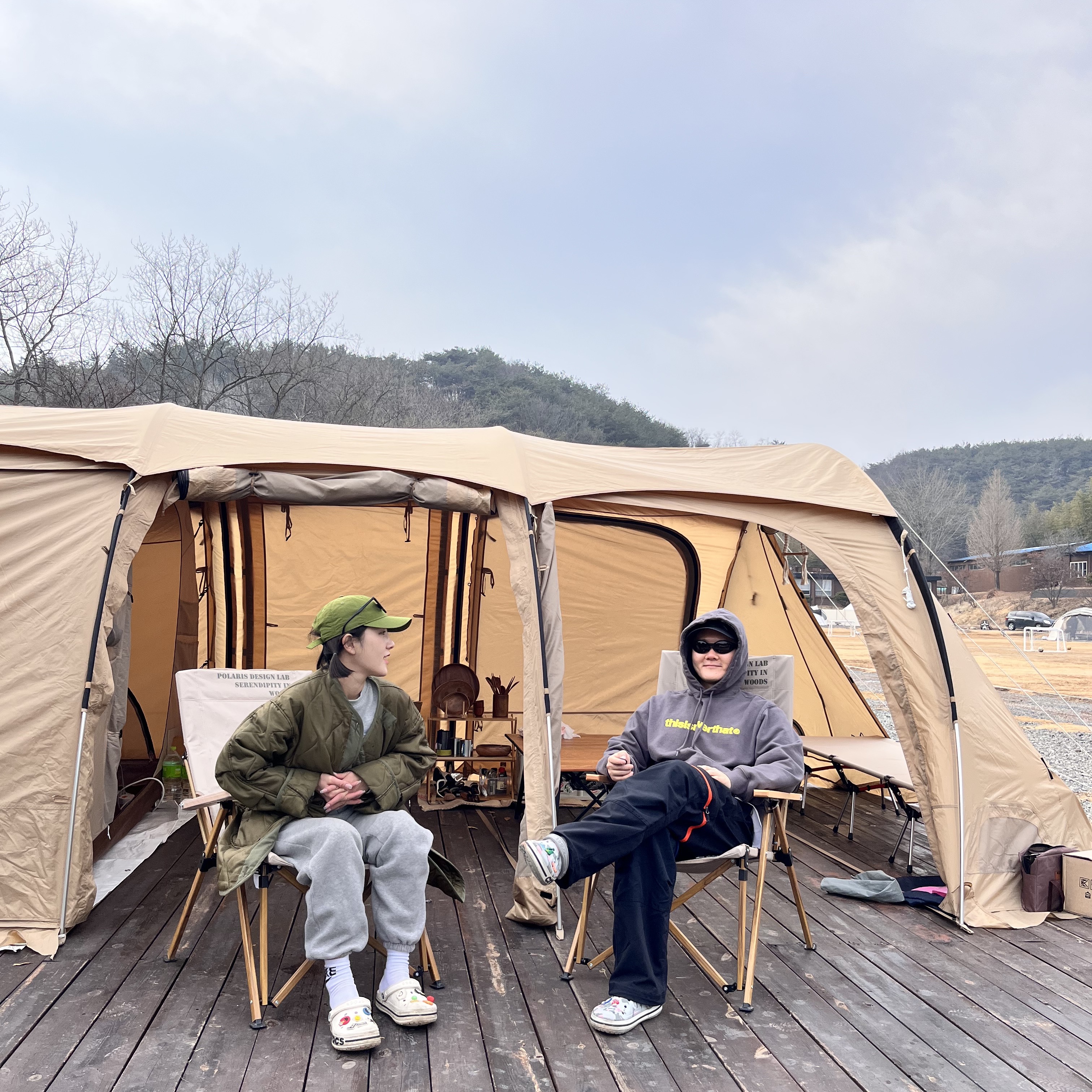 Nike ACG Smith Summit Cargo Pants Black - Asia, Oakley Eye Jacket Redux Matte Black Frame Prizm Grey Lenses High Bridge Fit 착용 스타일 - 3