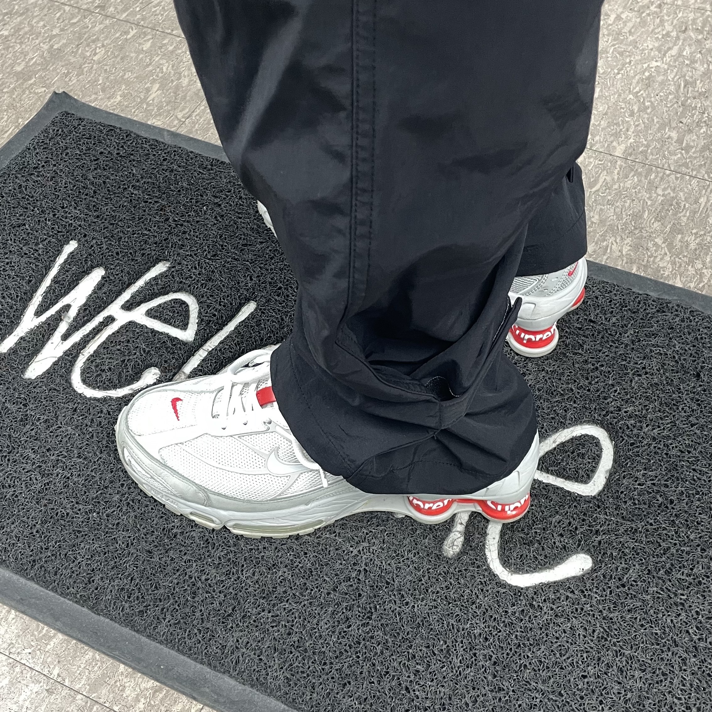 Nike x Supreme Shox Ride 2 SP White 착용 스타일