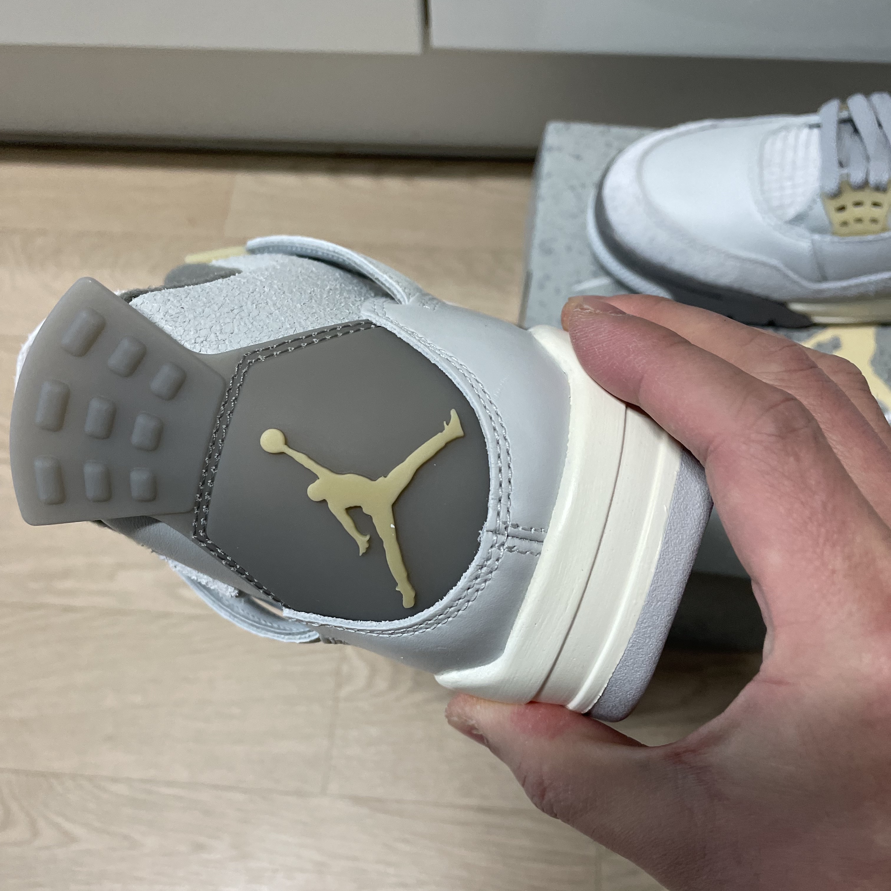 Jordan 4 Retro SE Craft 착용 스타일 - 2