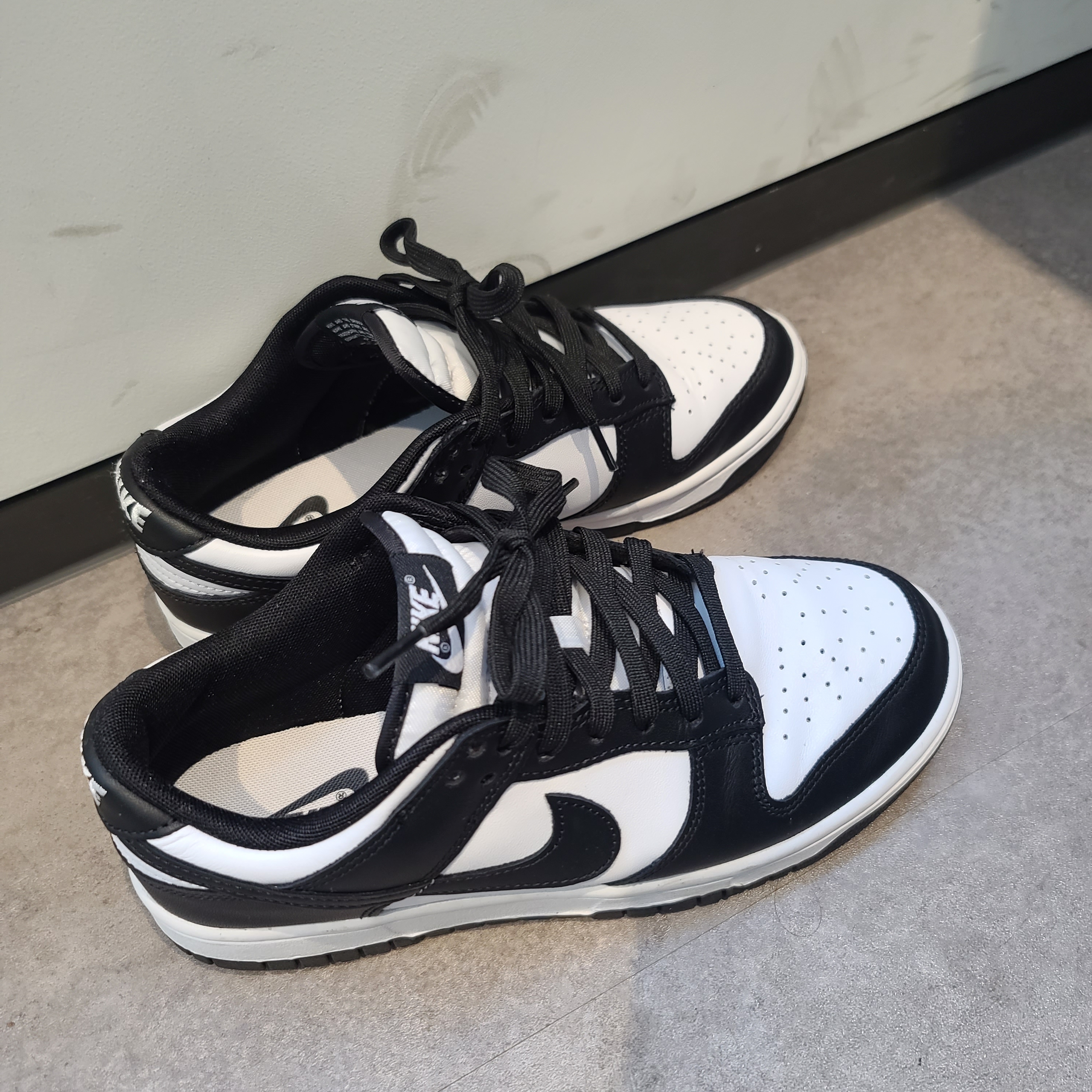 (W) Nike Dunk Low Black 착용 스타일