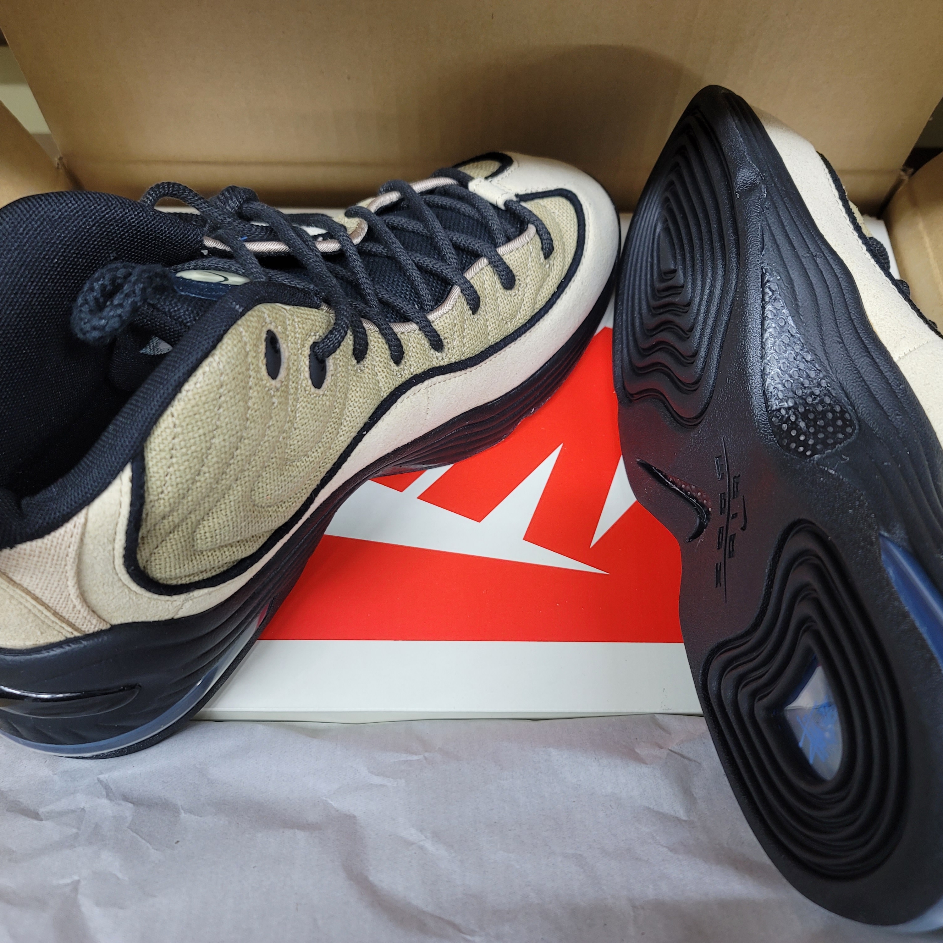 Nike x Stussy Air Penny II Rattan and Limestone 착용 스타일 - 3