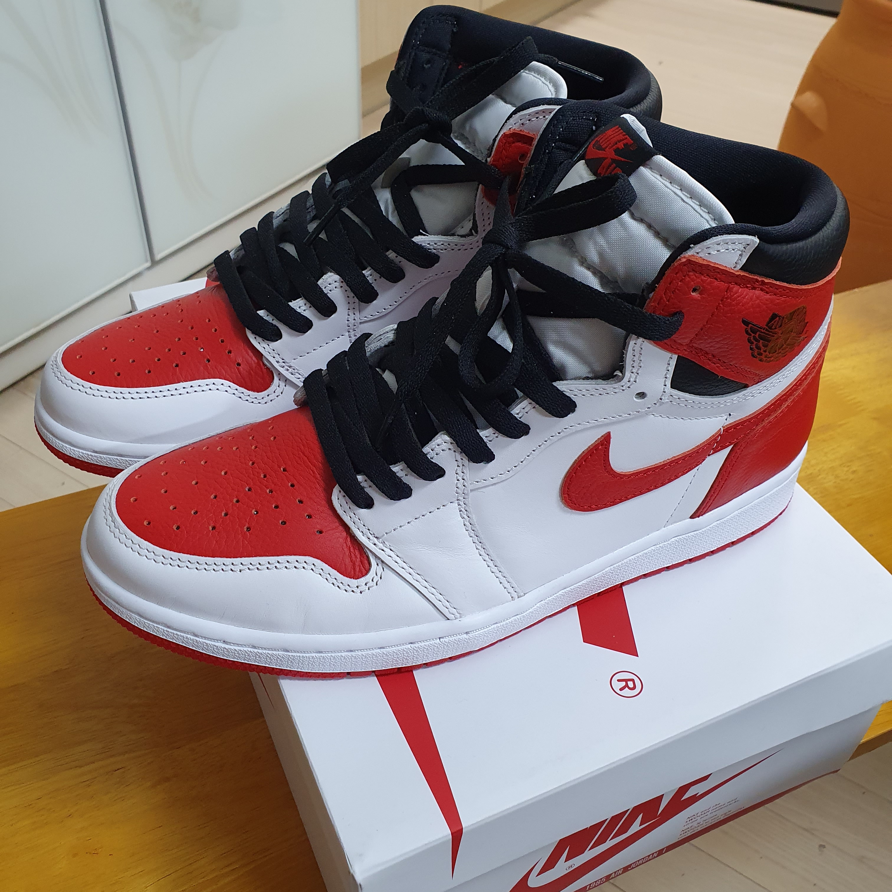 Jordan 1 Retro High OG Heritage 착용 스타일