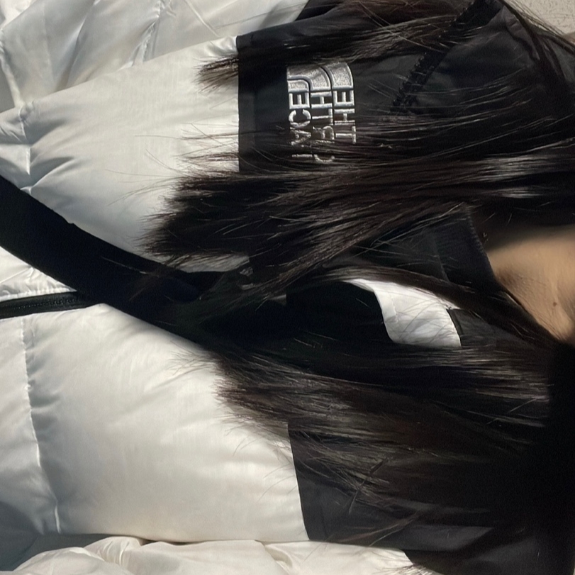 The North Face 1996 Eco Nuptse Jacket White 착용 스타일