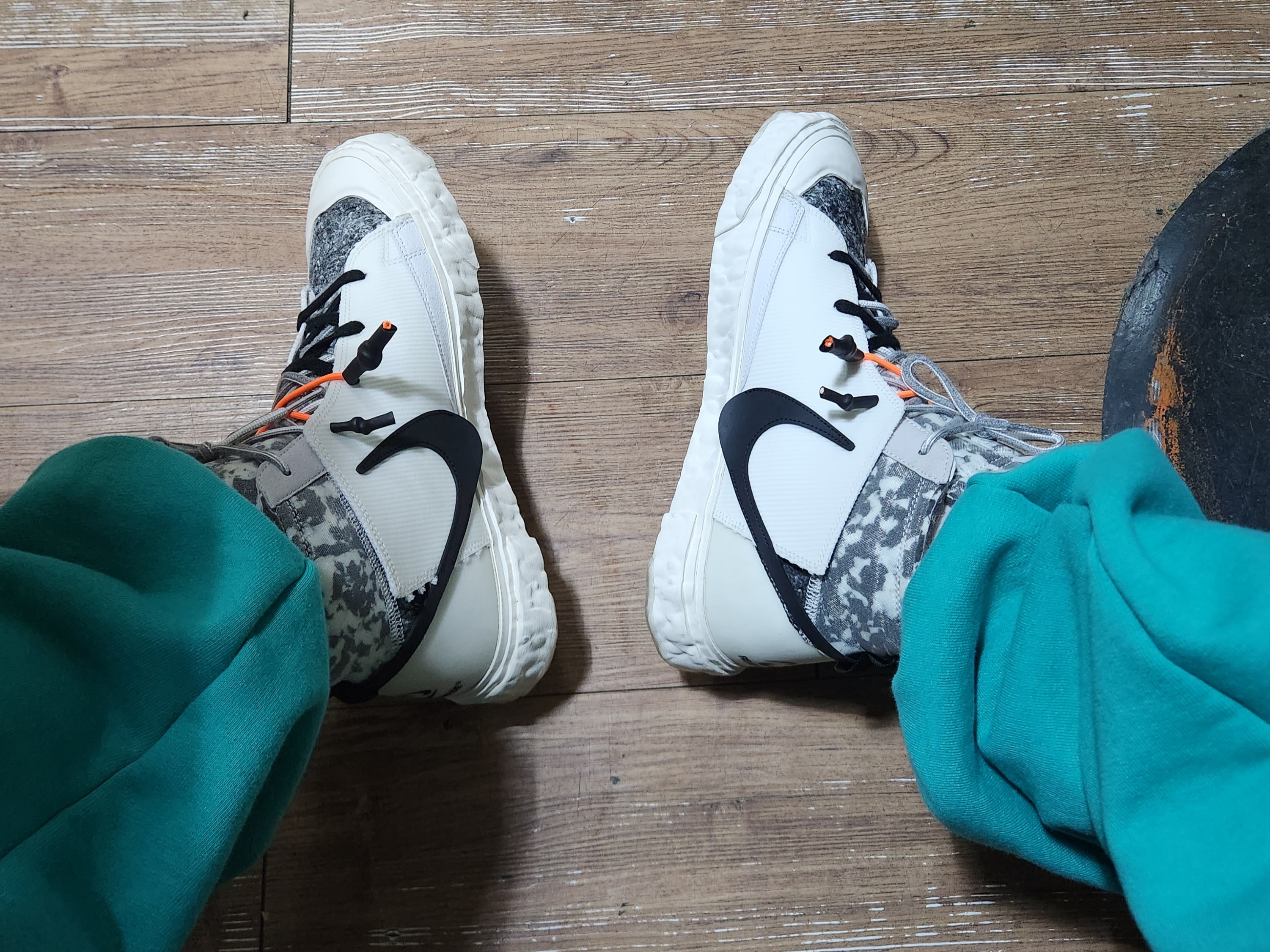 Nike x Readymade Blazer Mid White 착용 스타일 - 2