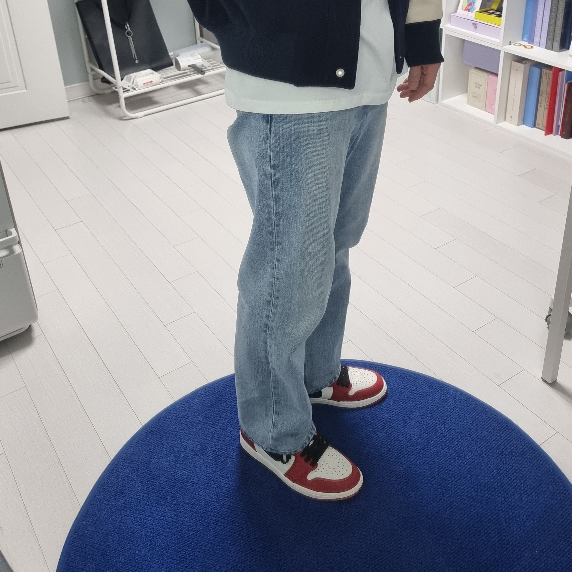 Jordan 1 Retro High OG Chicago 2022 착용 스타일 - 3