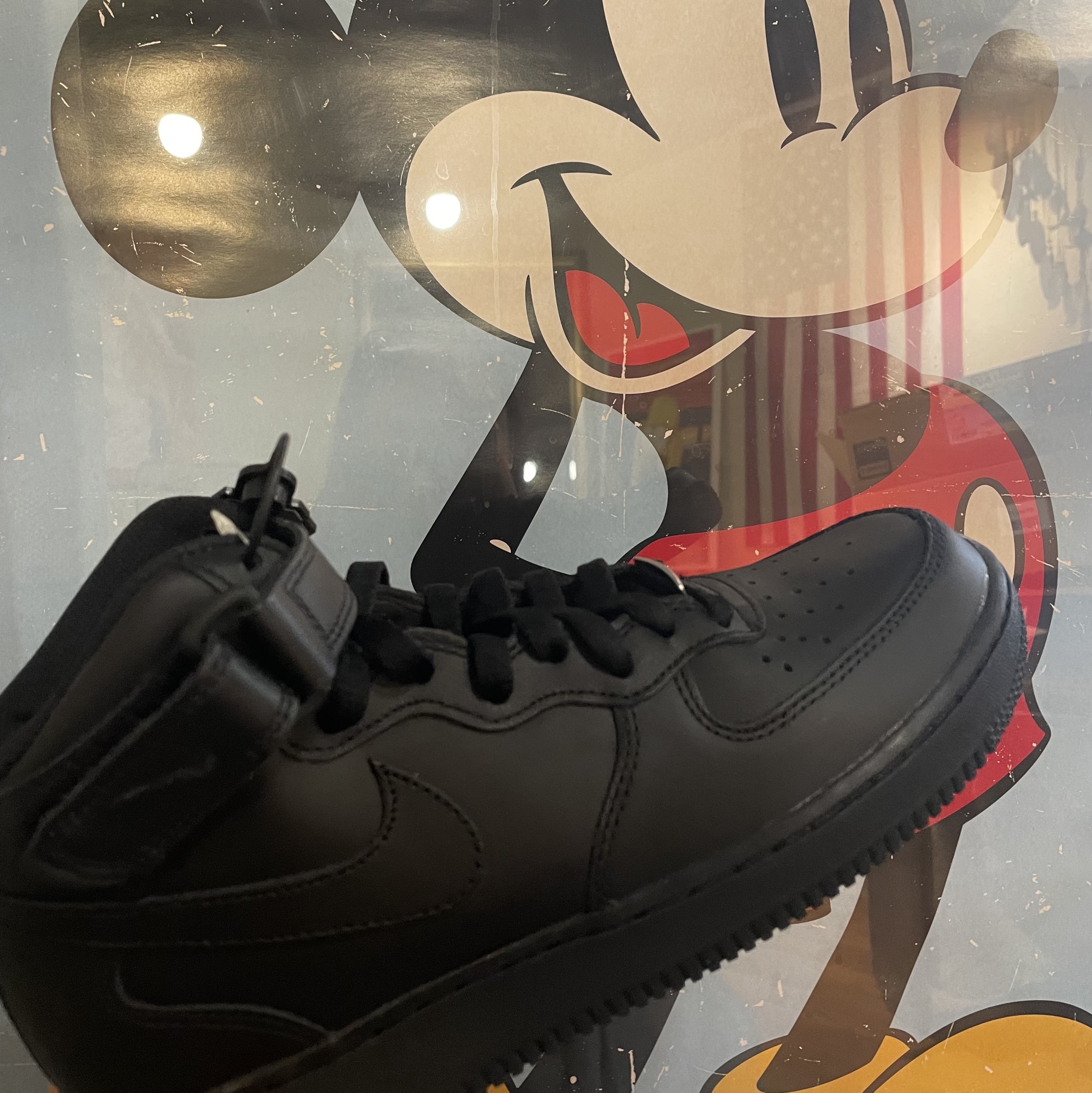 Nike Air Force 1 Mid '07 Black 착용 스타일