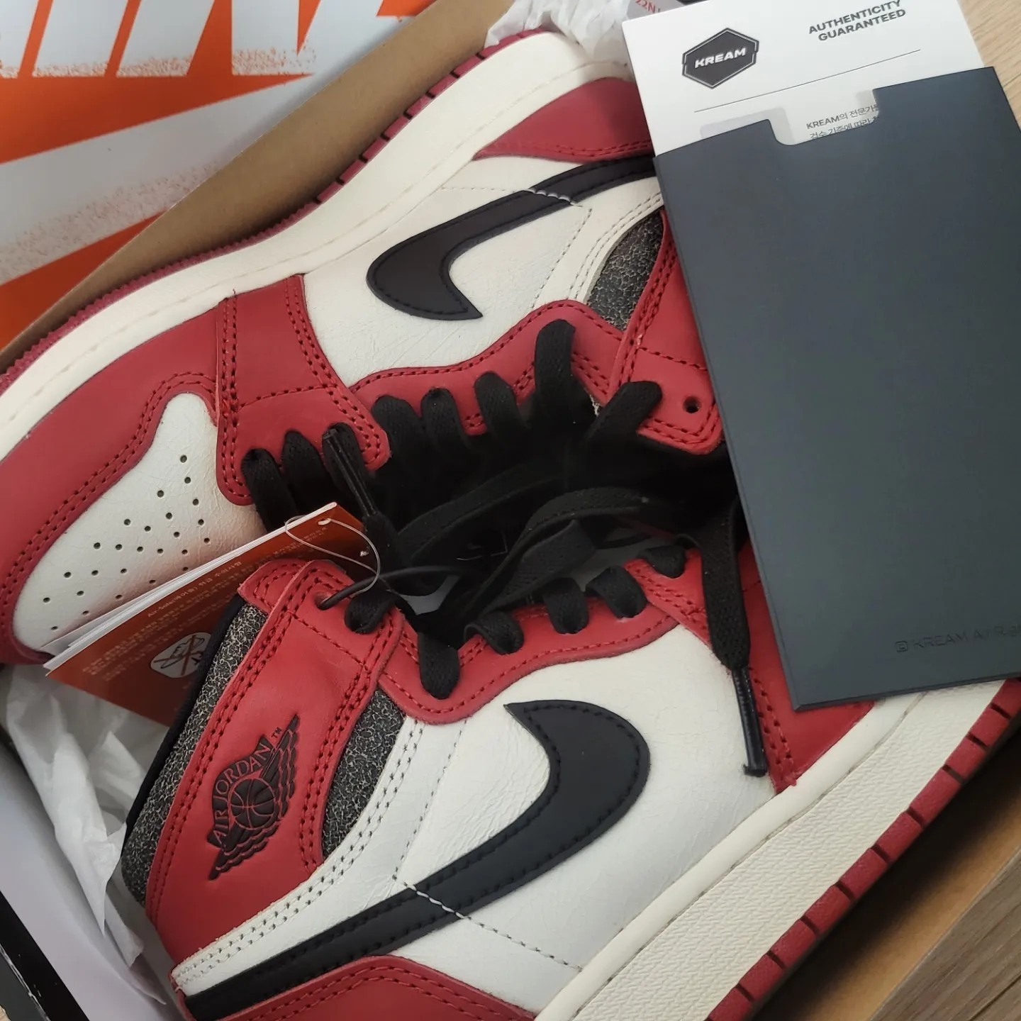 (GS) Jordan 1 Retro High OG Chicago 2022 착용 스타일 - 1