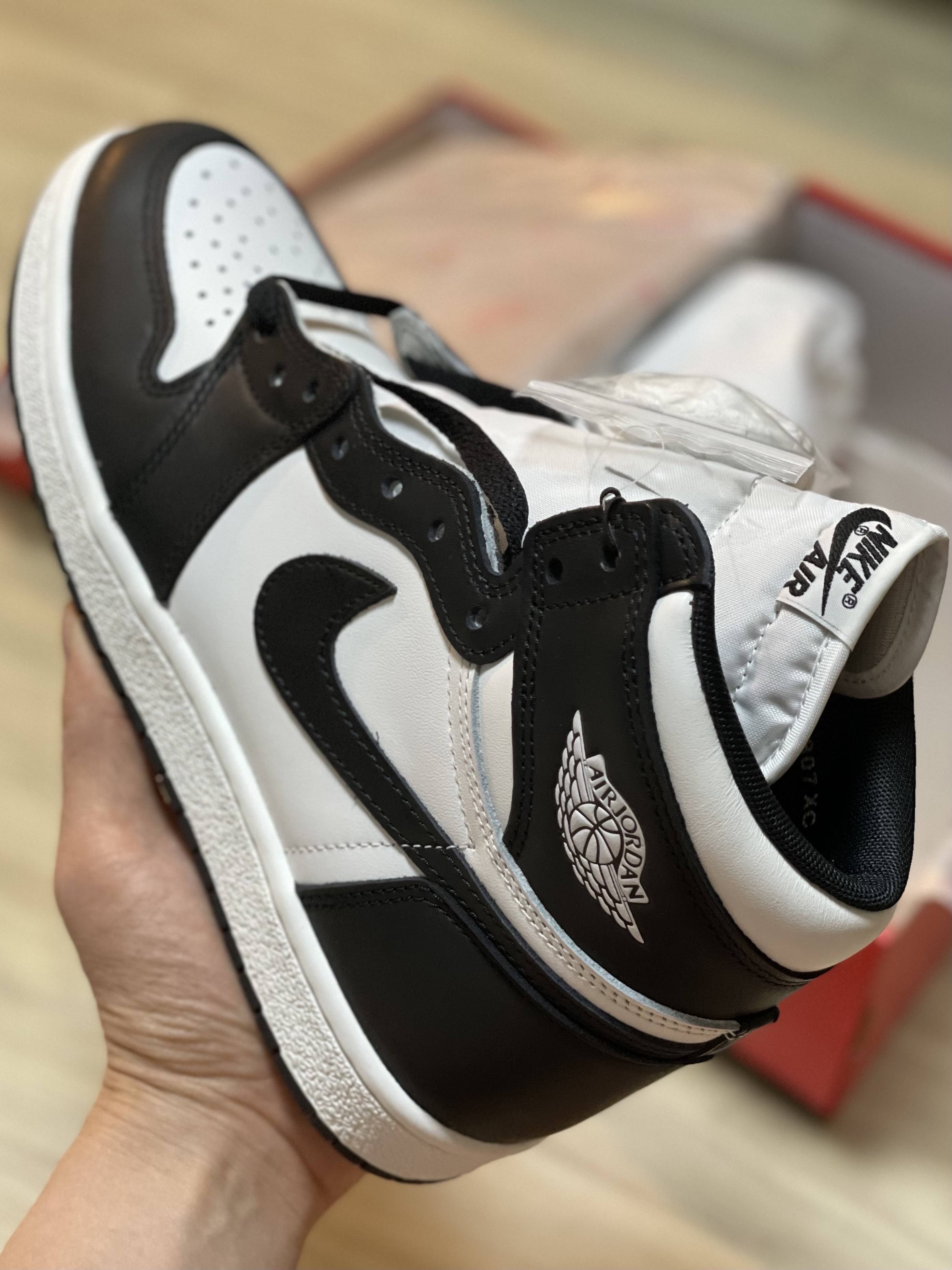 Jordan 1 High 85 Black White 착용 스타일
