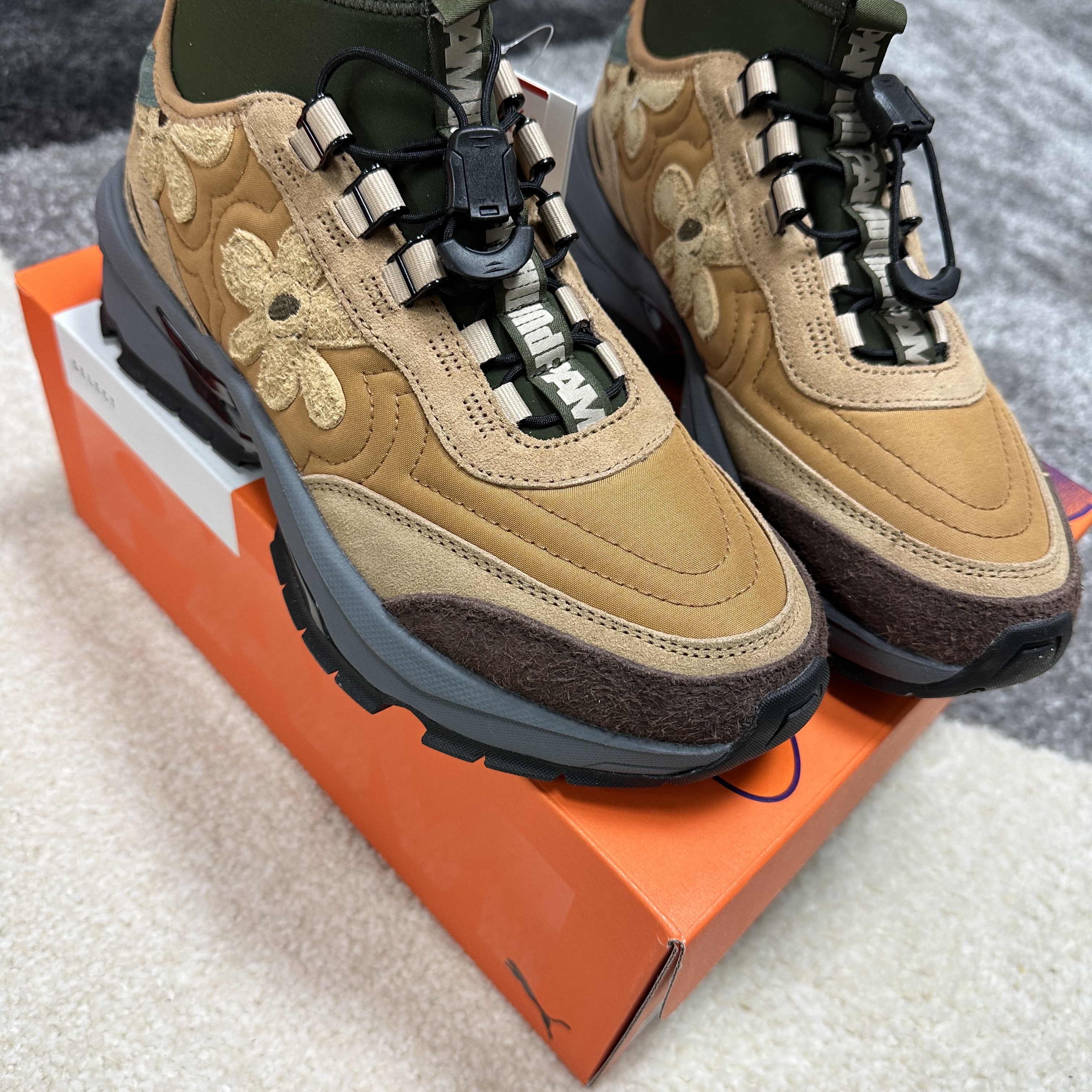 Puma x P.A.M Nano RDR Black 착용 스타일