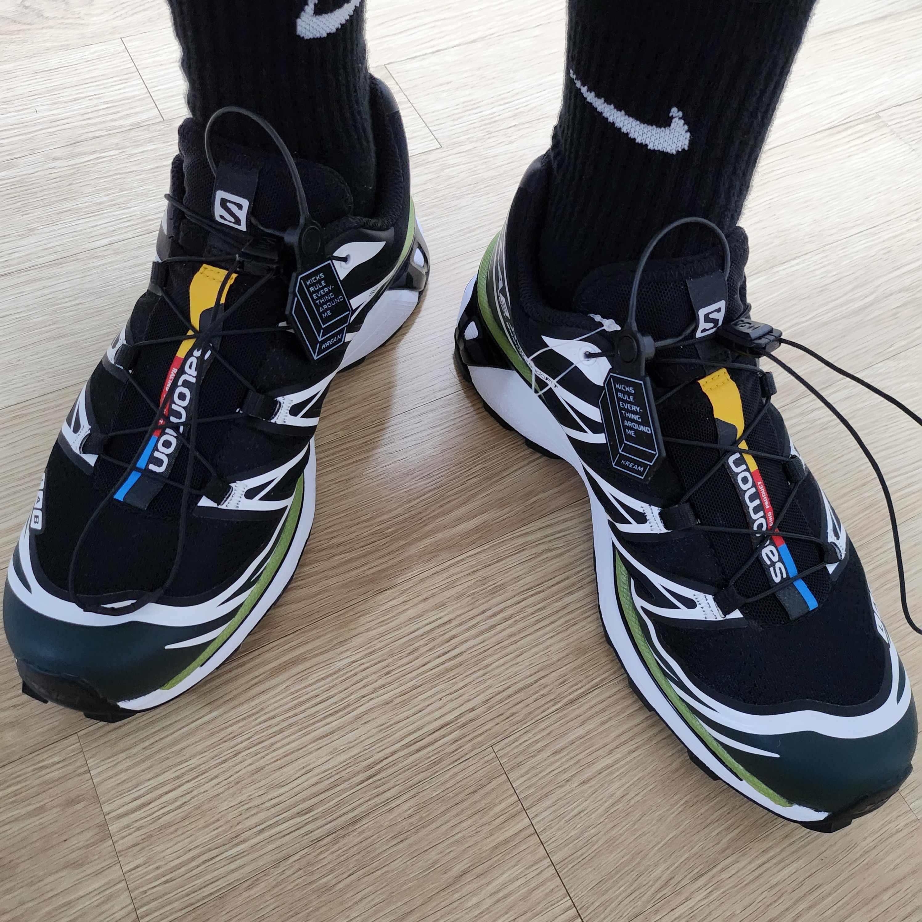 Salomon XT-6 Scarab Black 착용 스타일