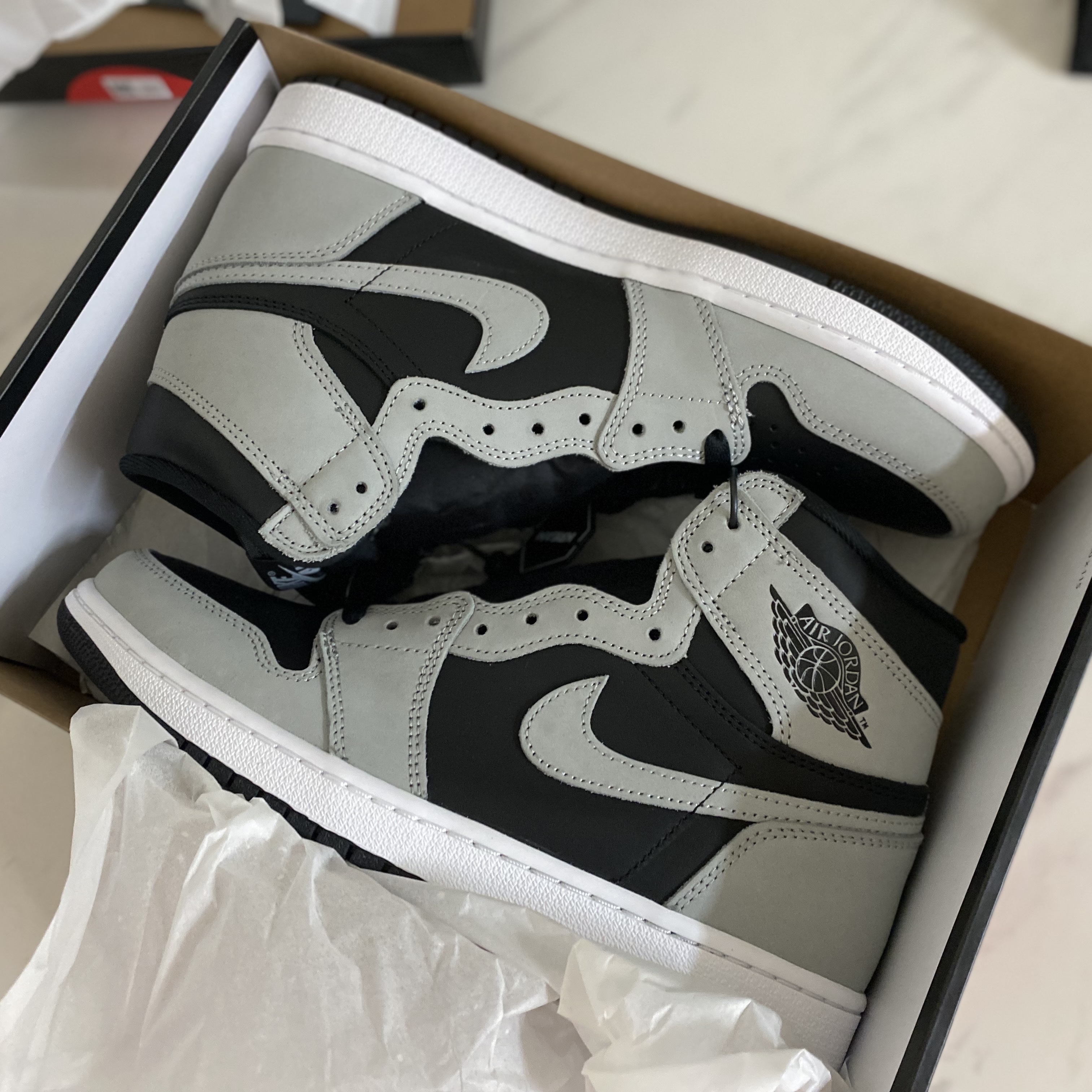 Jordan 1 Retro High OG Shadow 2.0 착용 스타일 - 2