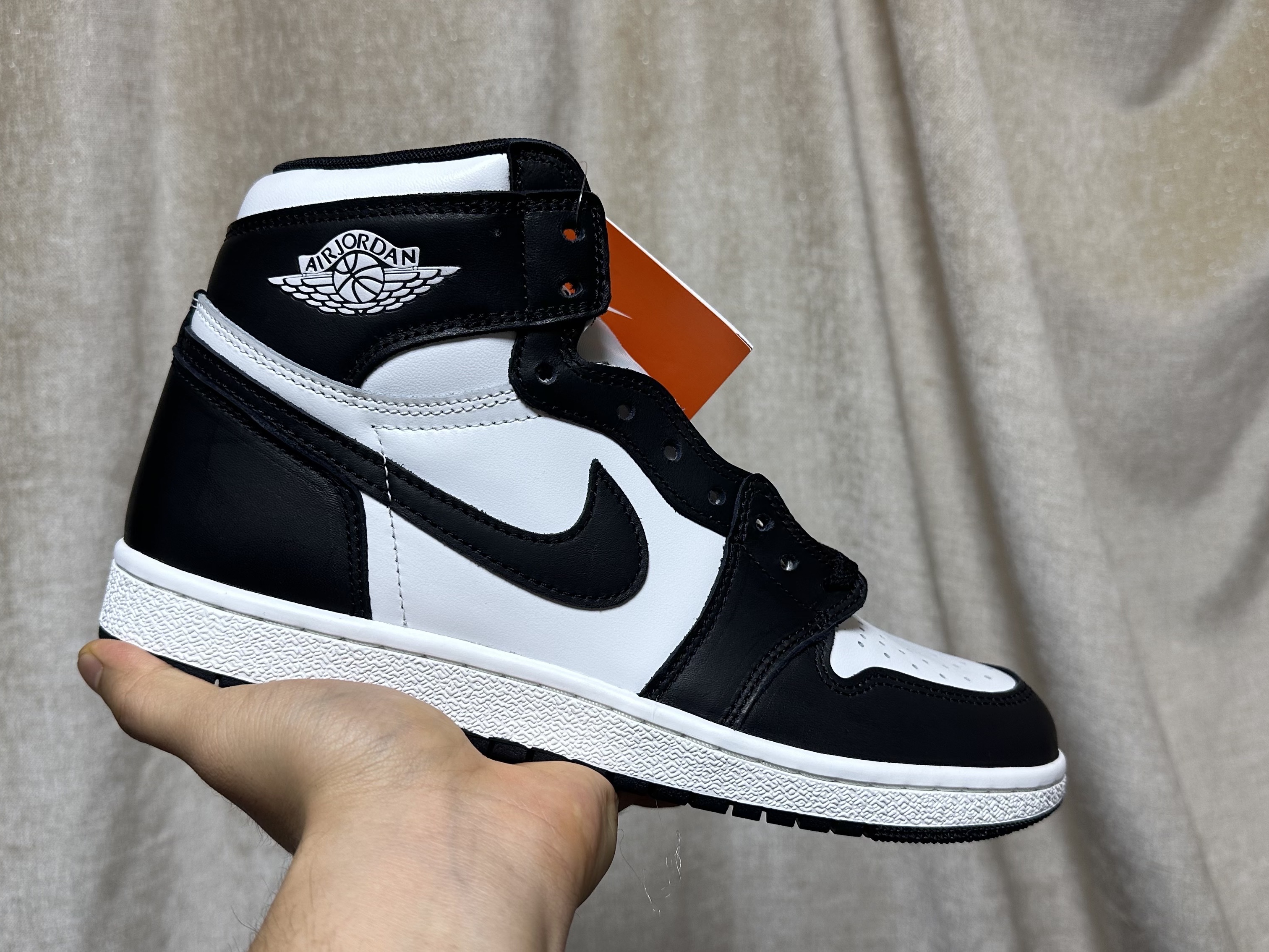 Jordan 1 Retro High OG Chicago 2022, (TD) Jordan 1 Retro High OG Chicago 2022 착용 스타일 - 4