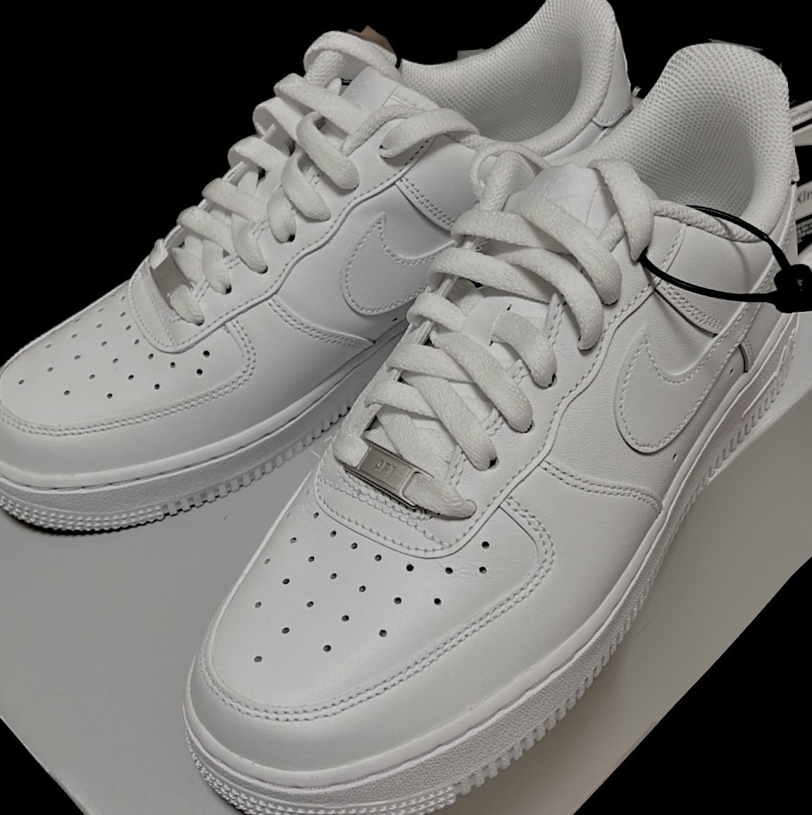 Nike Air Force 1 '07 Low White 착용 스타일 - 2