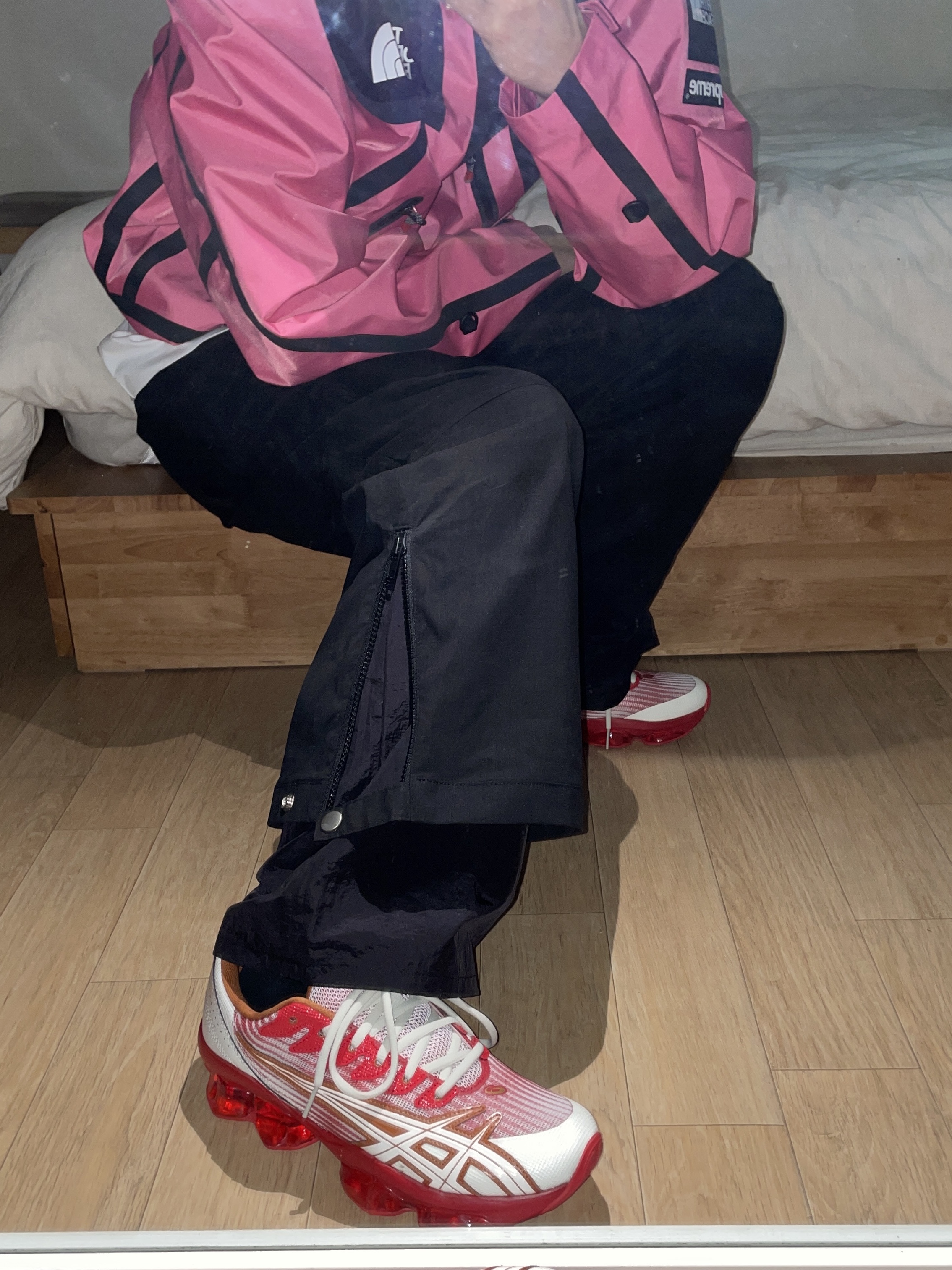 Asics x Kiko Kostadinov Gel-Quantum Levitrack Candy Apple Red, Supreme x The North Face Summit Series Outer Tape Seam Jacket Pink - 21SS 착용 스타일 - 2