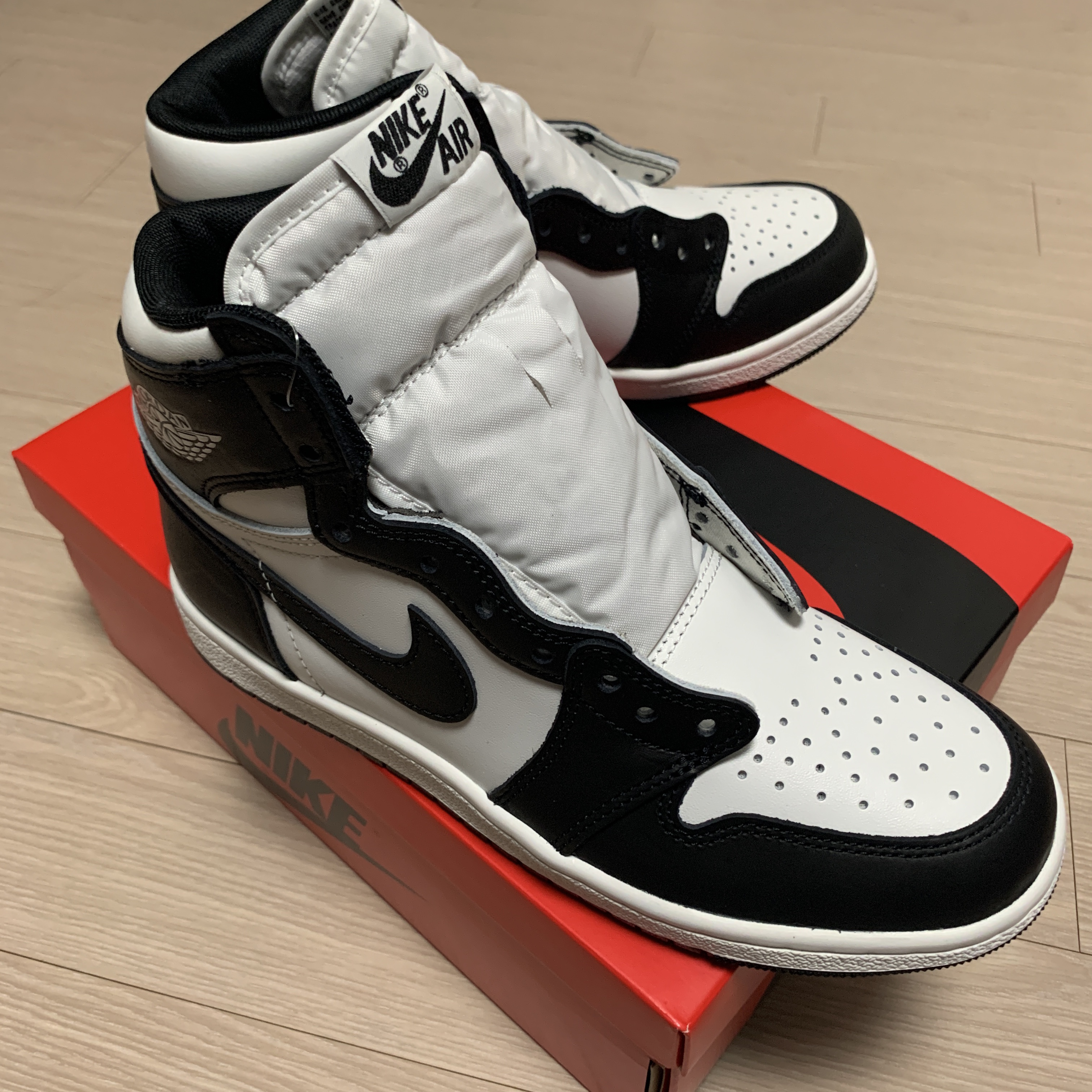 Jordan 1 High 85 Black White 착용 스타일