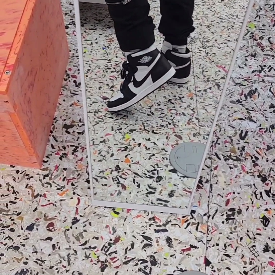 Jordan 1 High 85 Black White 착용 스타일 - 4