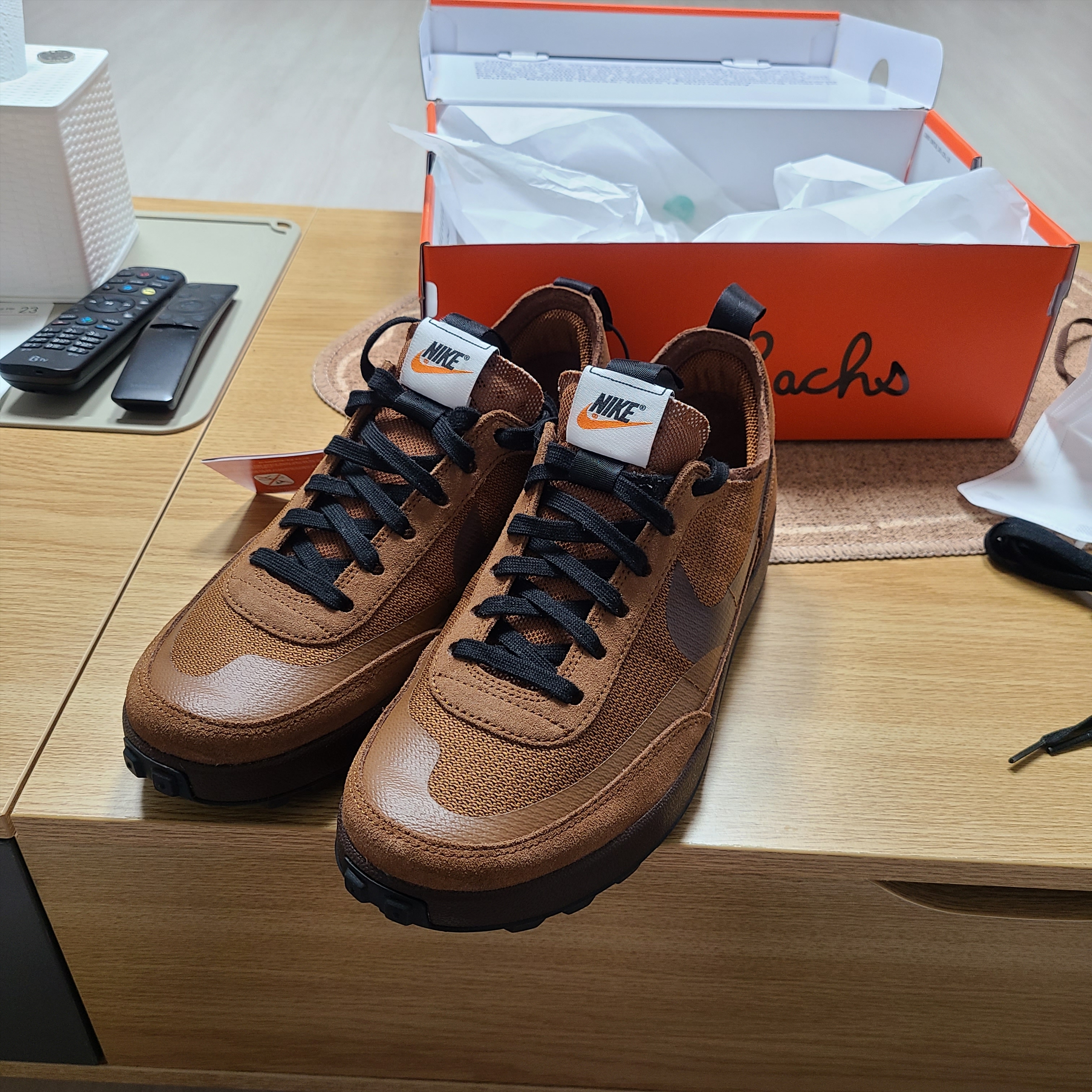 Nike x Tom Sachs General Purpose Shoe Brown 착용 스타일 - 1