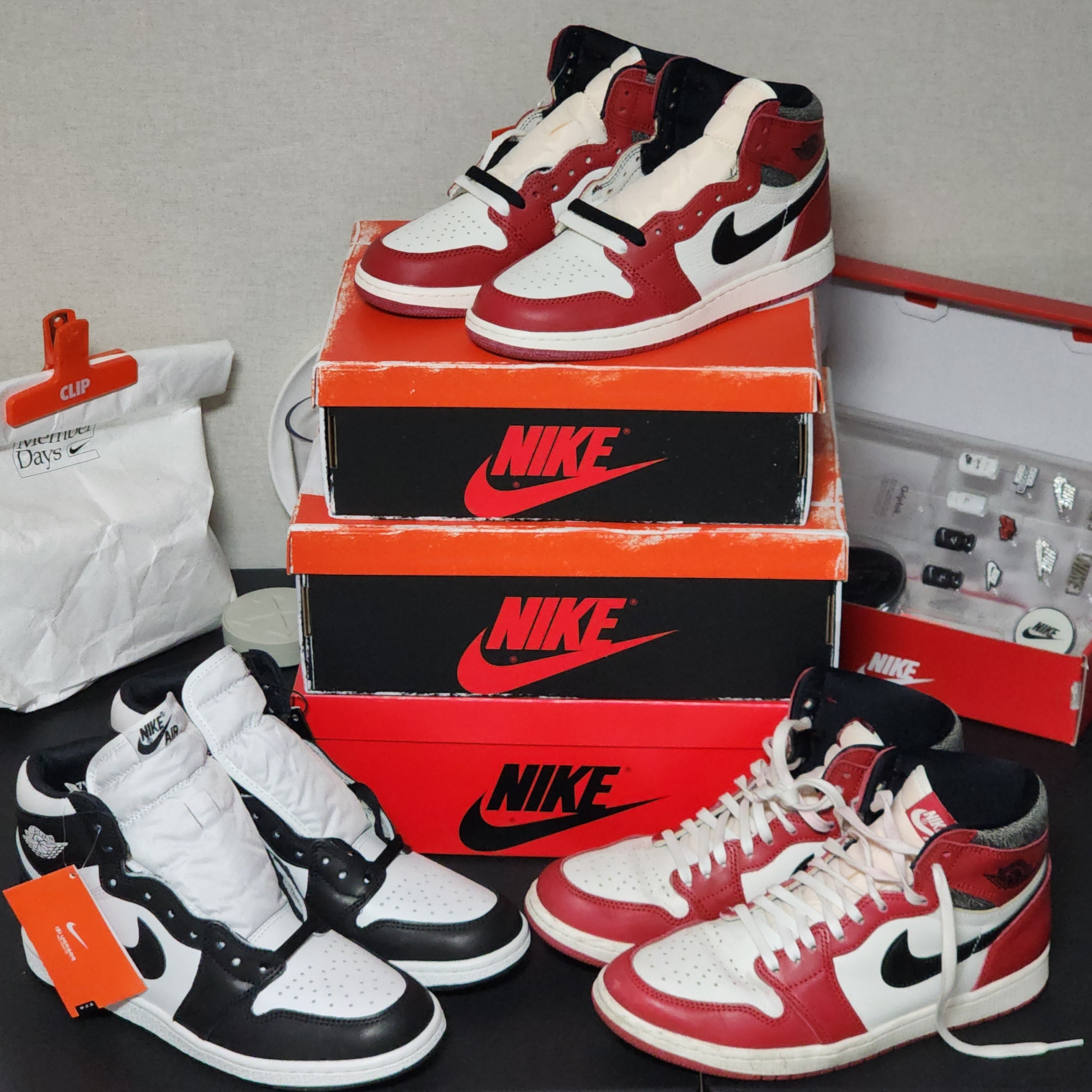 Jordan 1 High 85 Black White, Jordan 1 Retro High OG Chicago 2022 착용 스타일 - 5