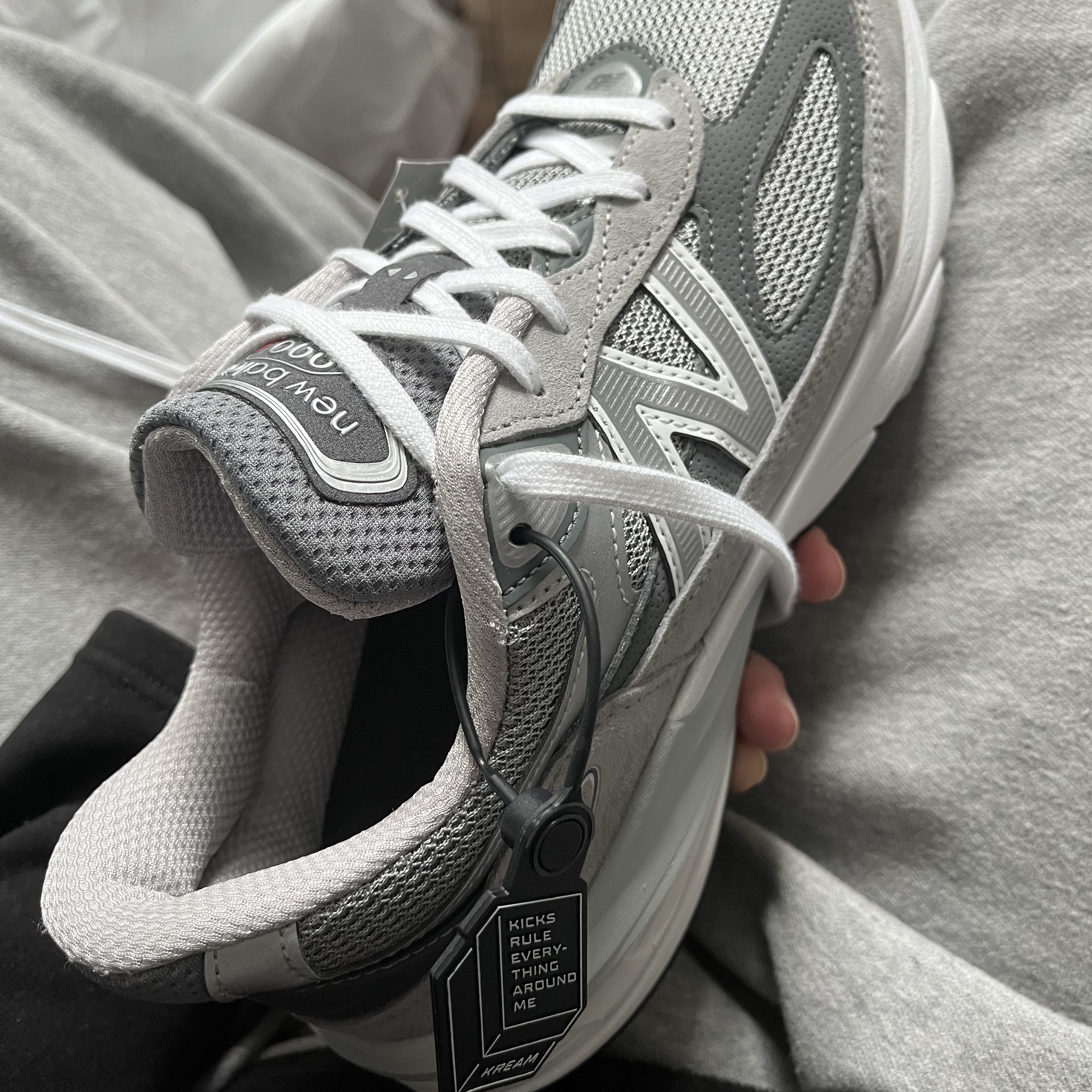 New Balance 990v6 Made in USA Grey - D Standard 착용 스타일 - 2