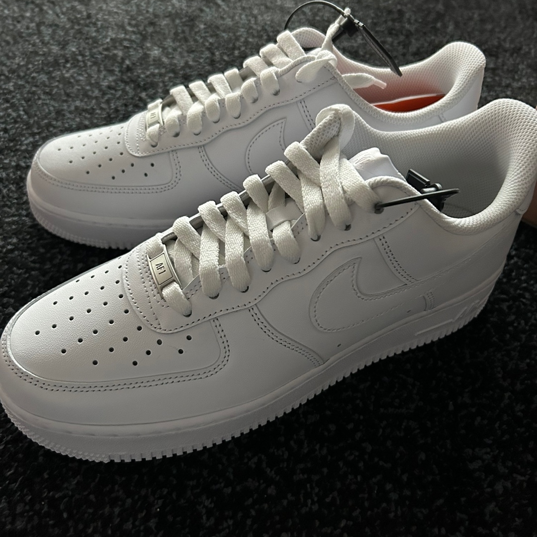 Nike Air Force 1 '07 Low White 착용 스타일