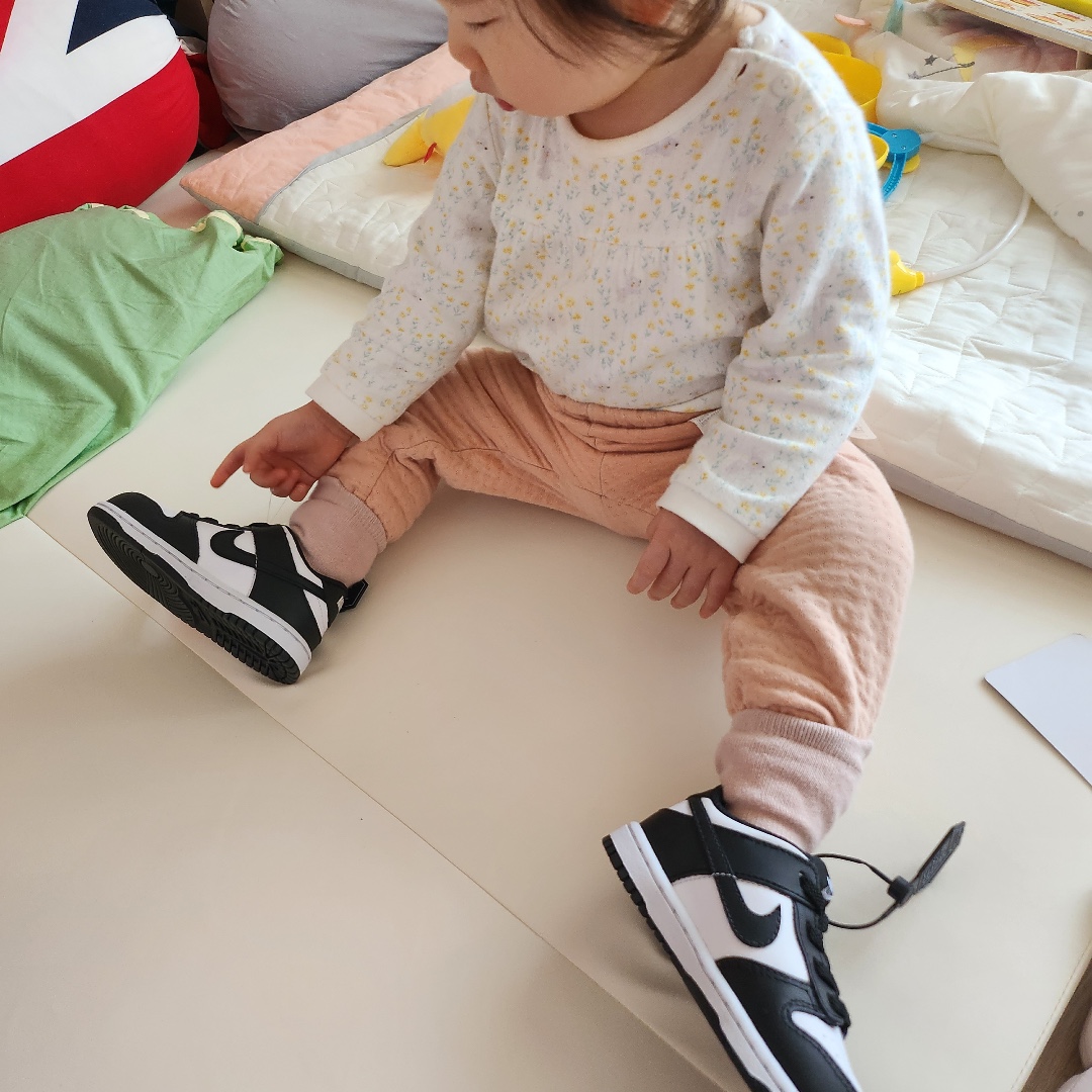 (TD) Nike Dunk Low Black 착용 스타일