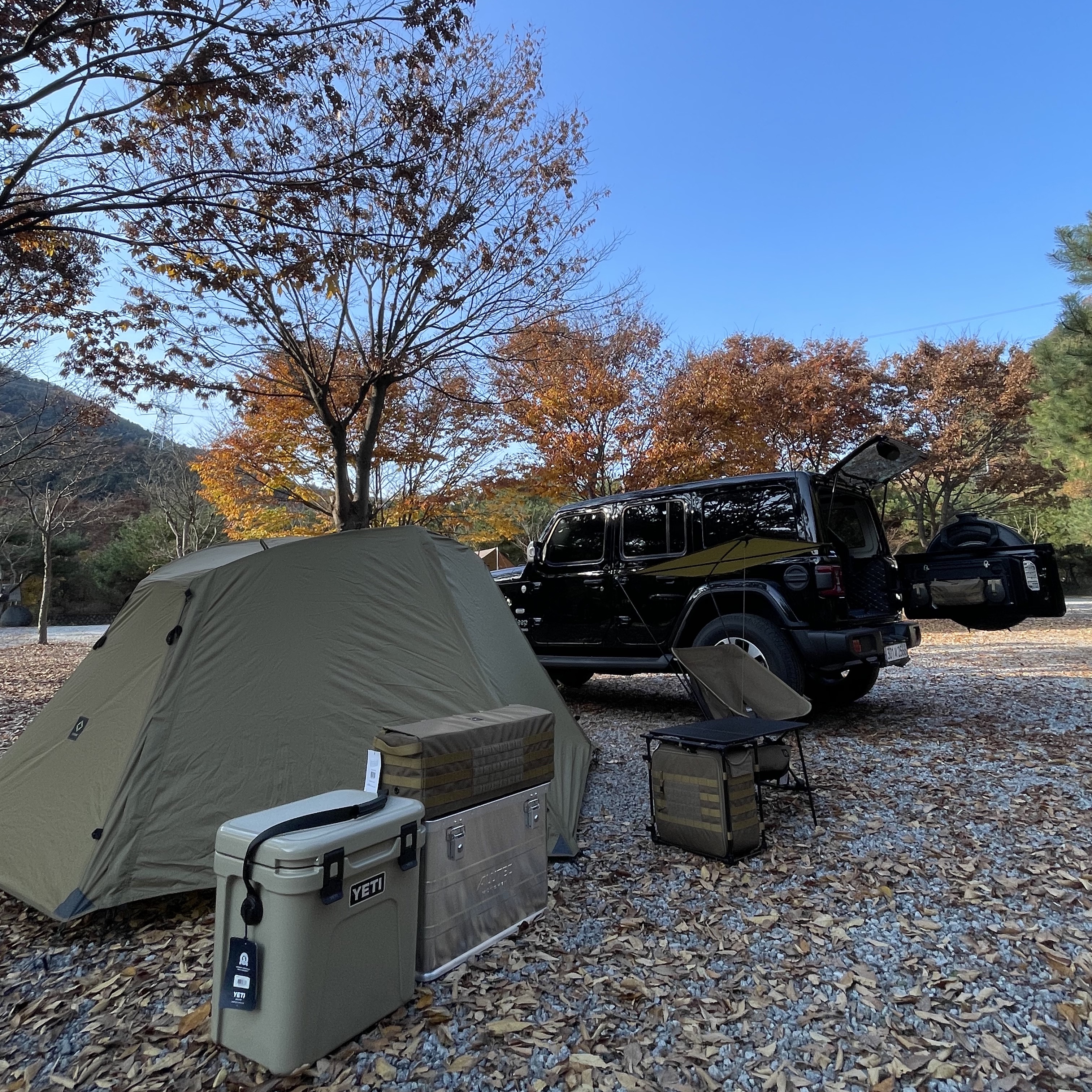 Helinox Tactical Cot Tent Solo Inner Tent Coyote Tan Mesh (With Tactical Cot Tent Solo Fly) 착용 스타일