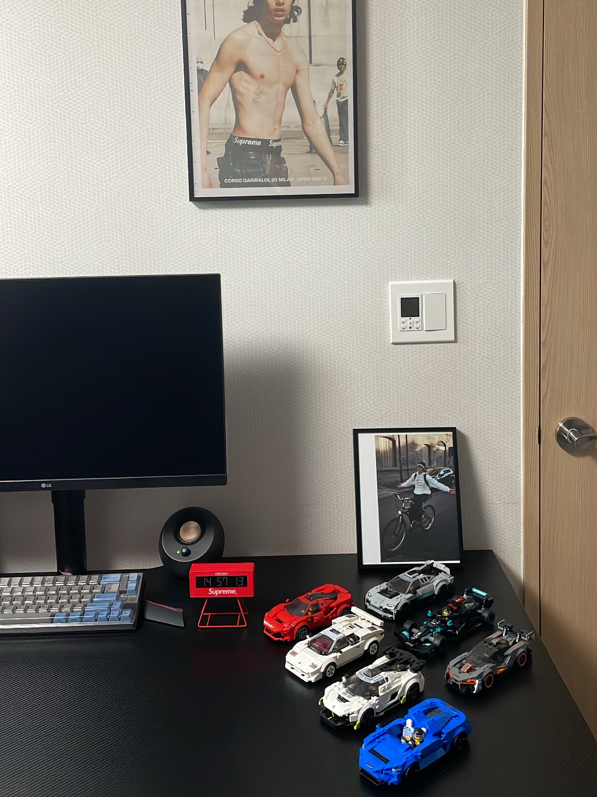 Supreme x Seiko Marathon Clock - 21SS, Lego Ferrari F8 Tributo 착용 스타일 - 1