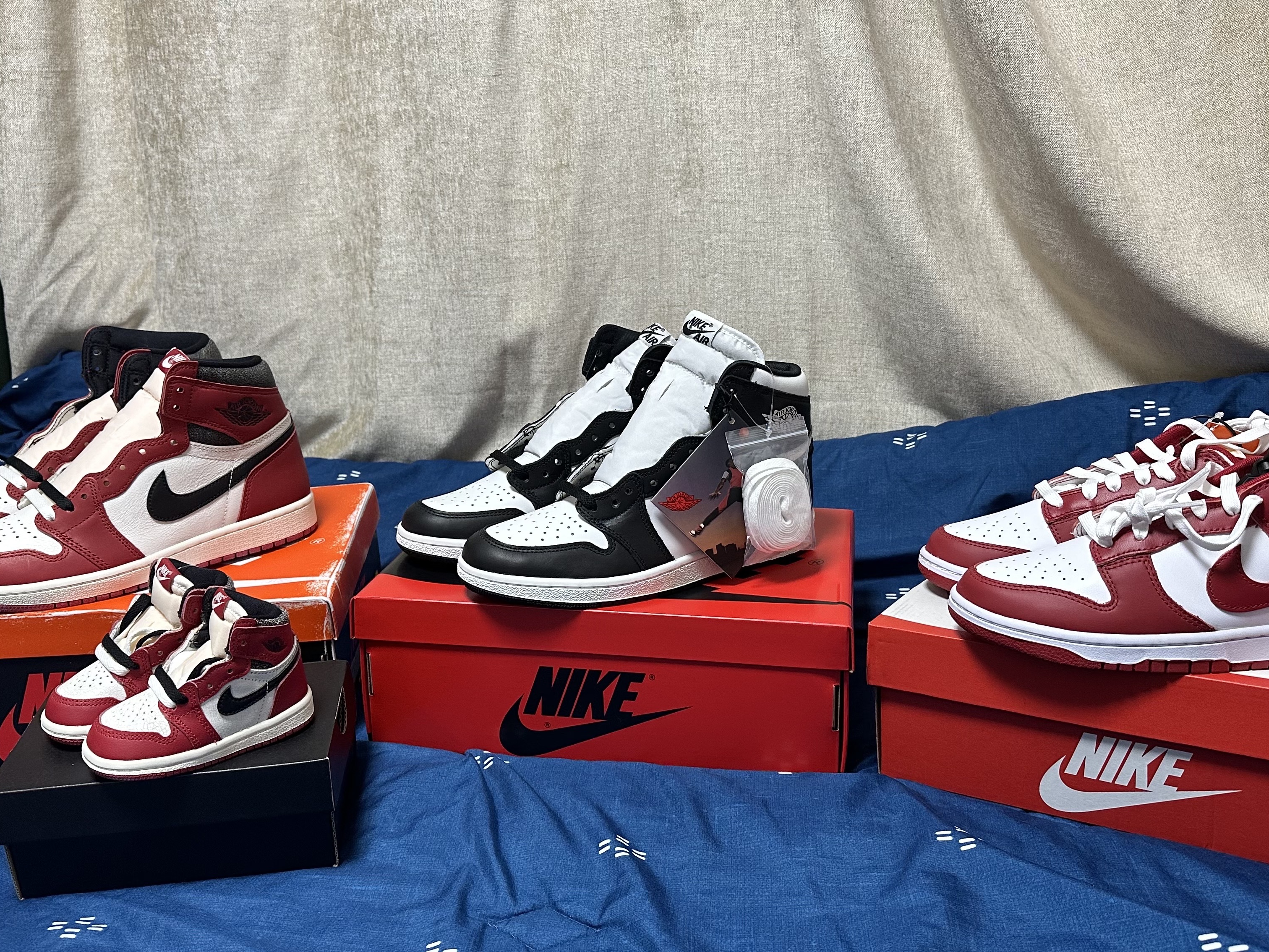 Jordan 1 Retro High OG Chicago 2022, (TD) Jordan 1 Retro High OG Chicago 2022 착용 스타일 - 2