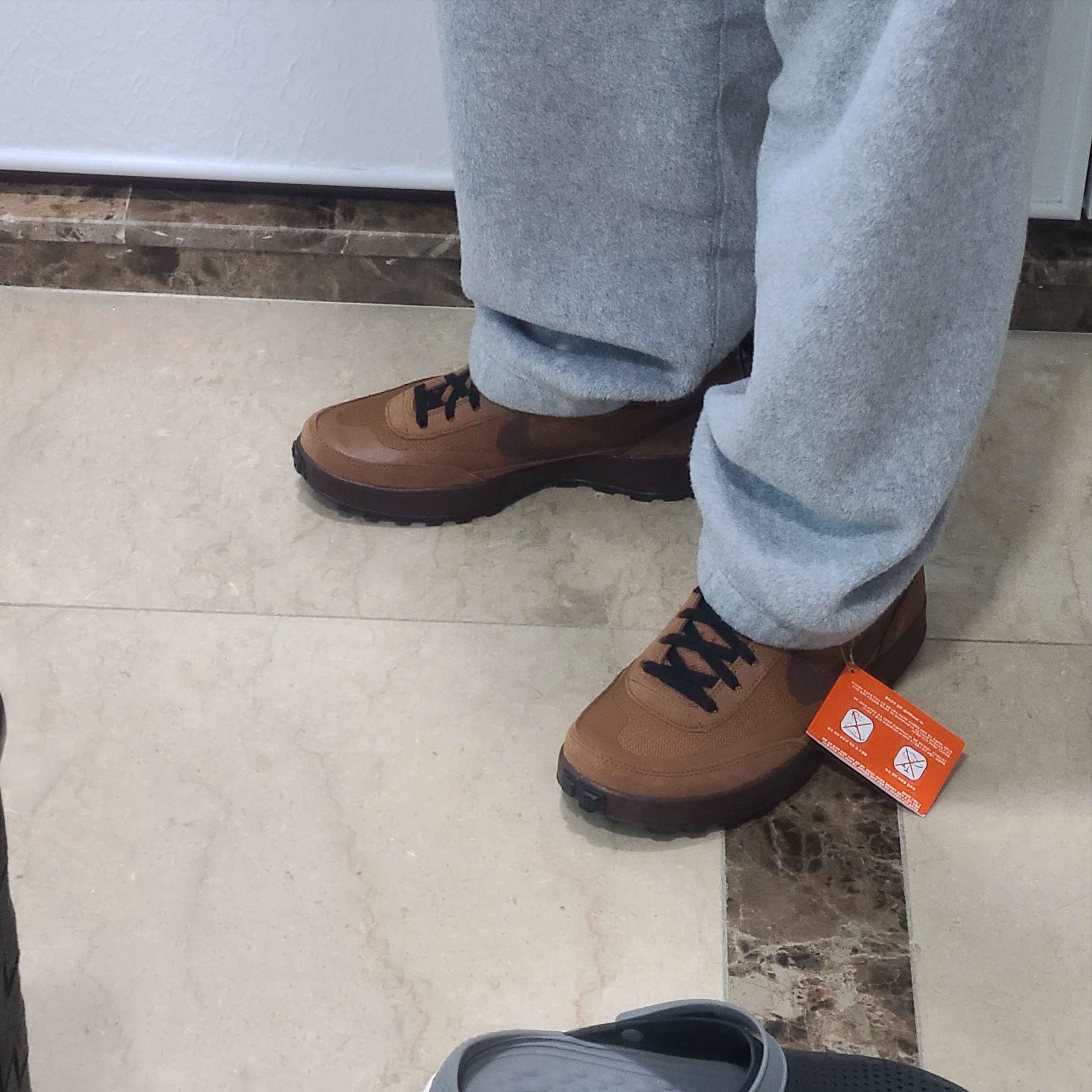 Nike x Tom Sachs General Purpose Shoe Brown 착용 스타일 - 3
