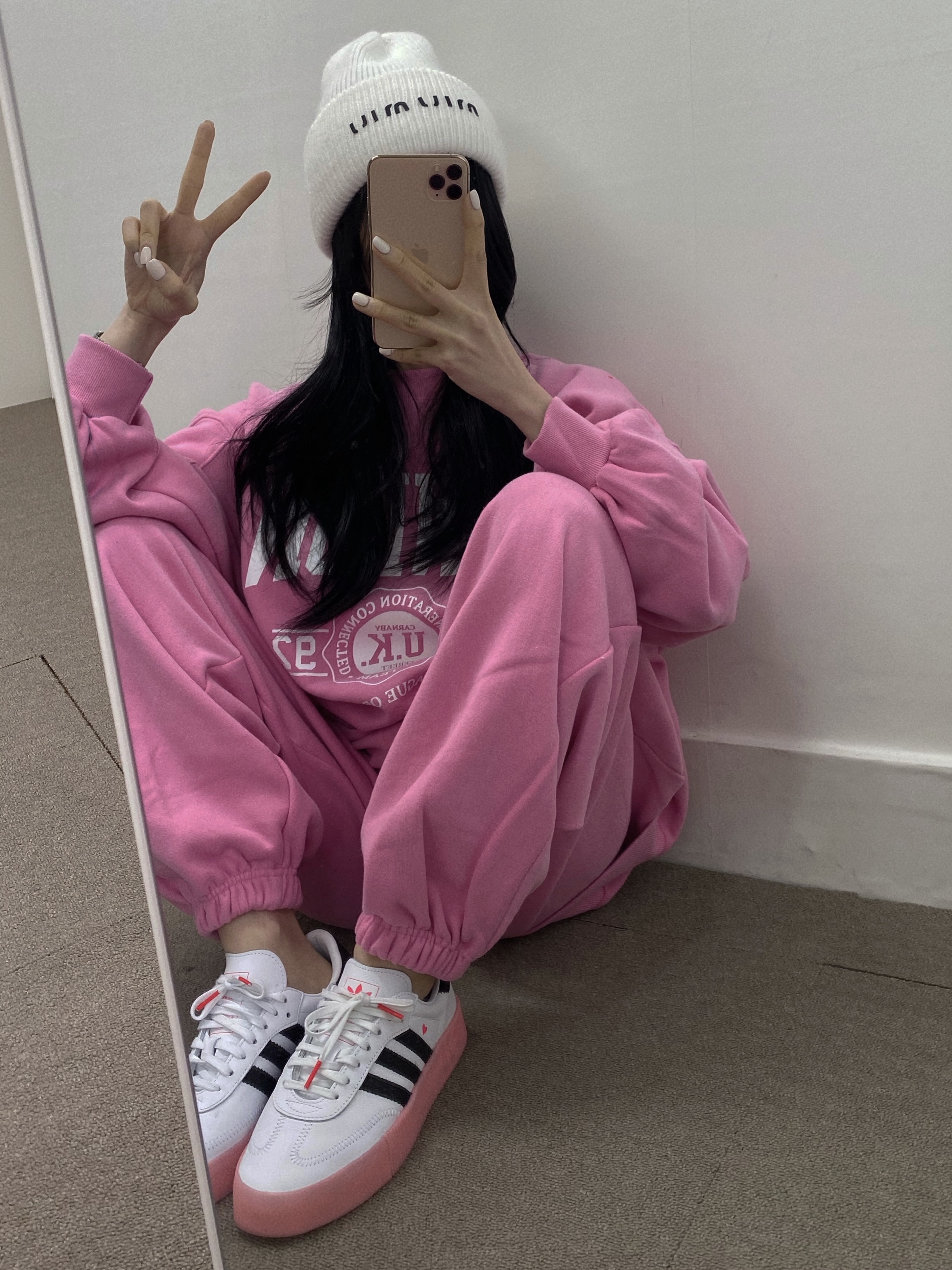 (W) Adidas Sambarose White Pink 착용 스타일 - 1