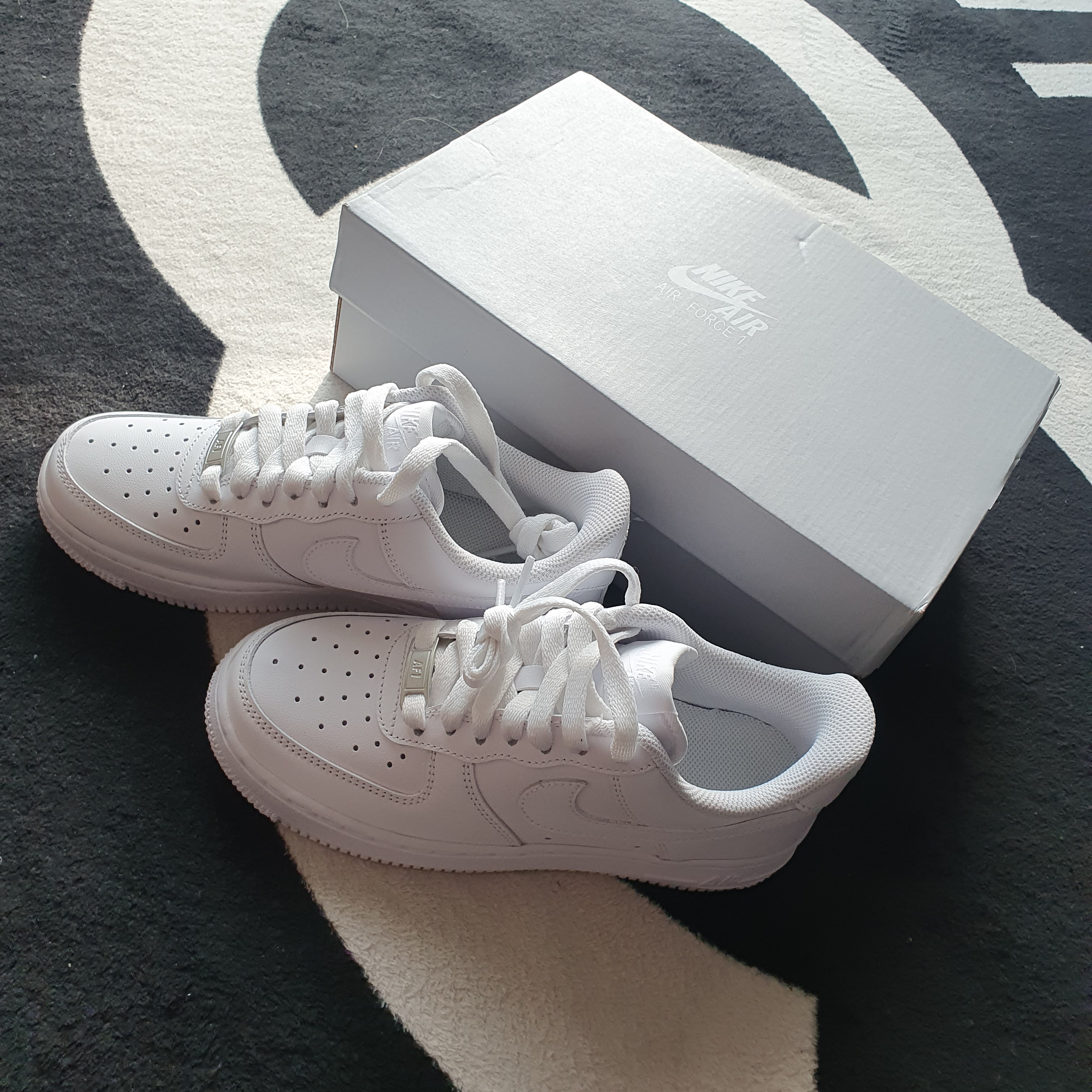 Nike Air Force 1 '07 Low White 착용 스타일