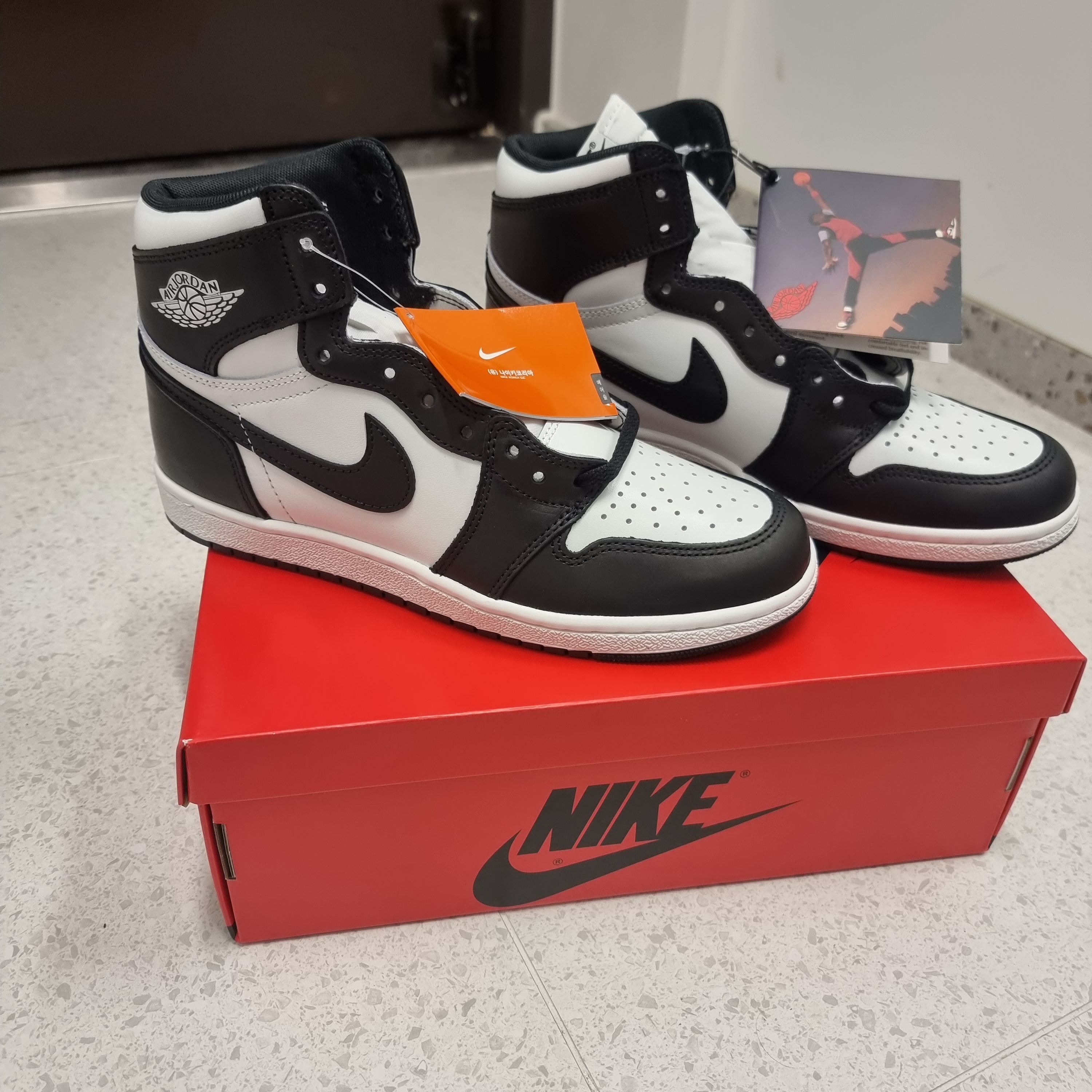 Jordan 1 High 85 Black White 착용 스타일 - 2