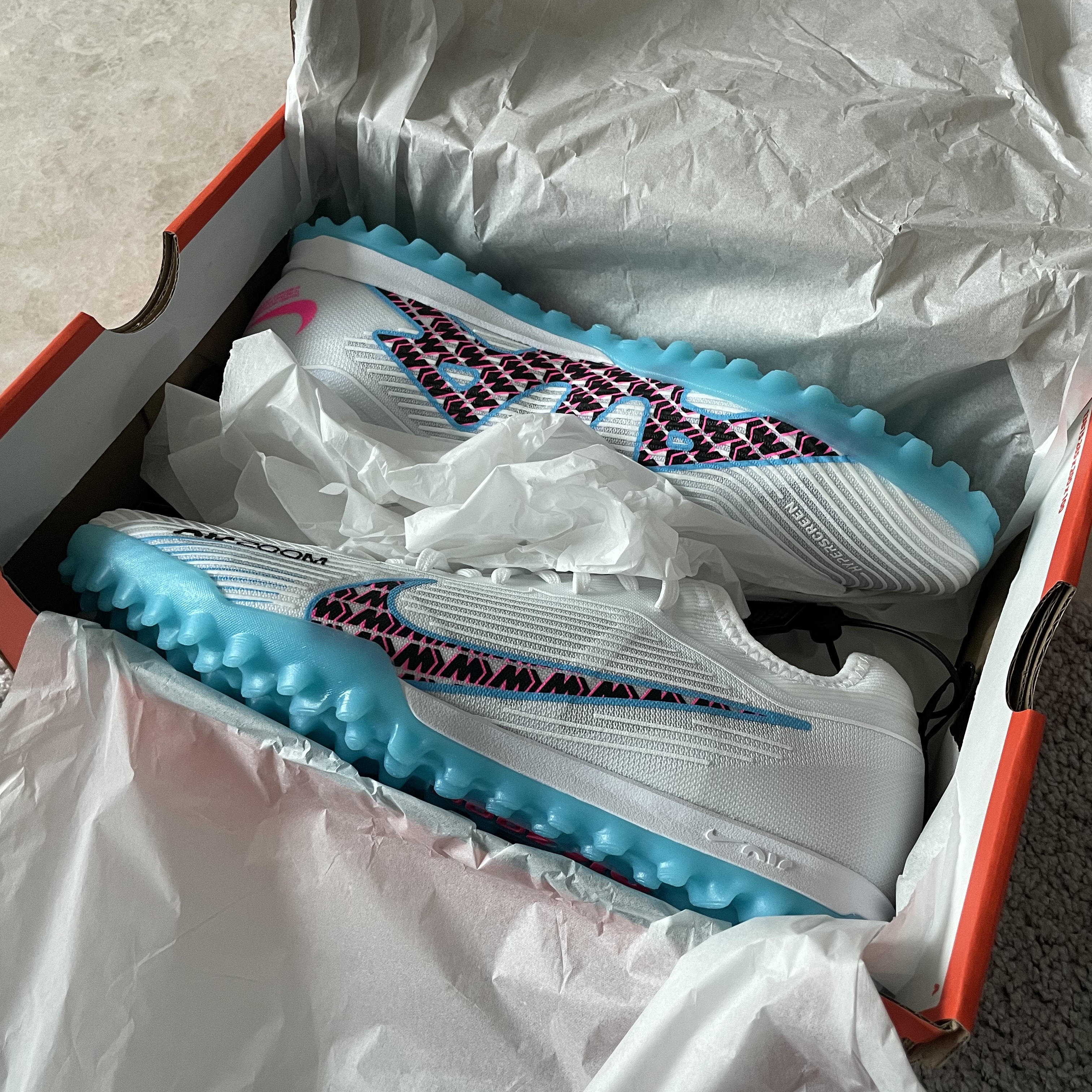 Nike Zoom Mercurial Vapor 15 Pro TF White Baltic Blue 착용 스타일