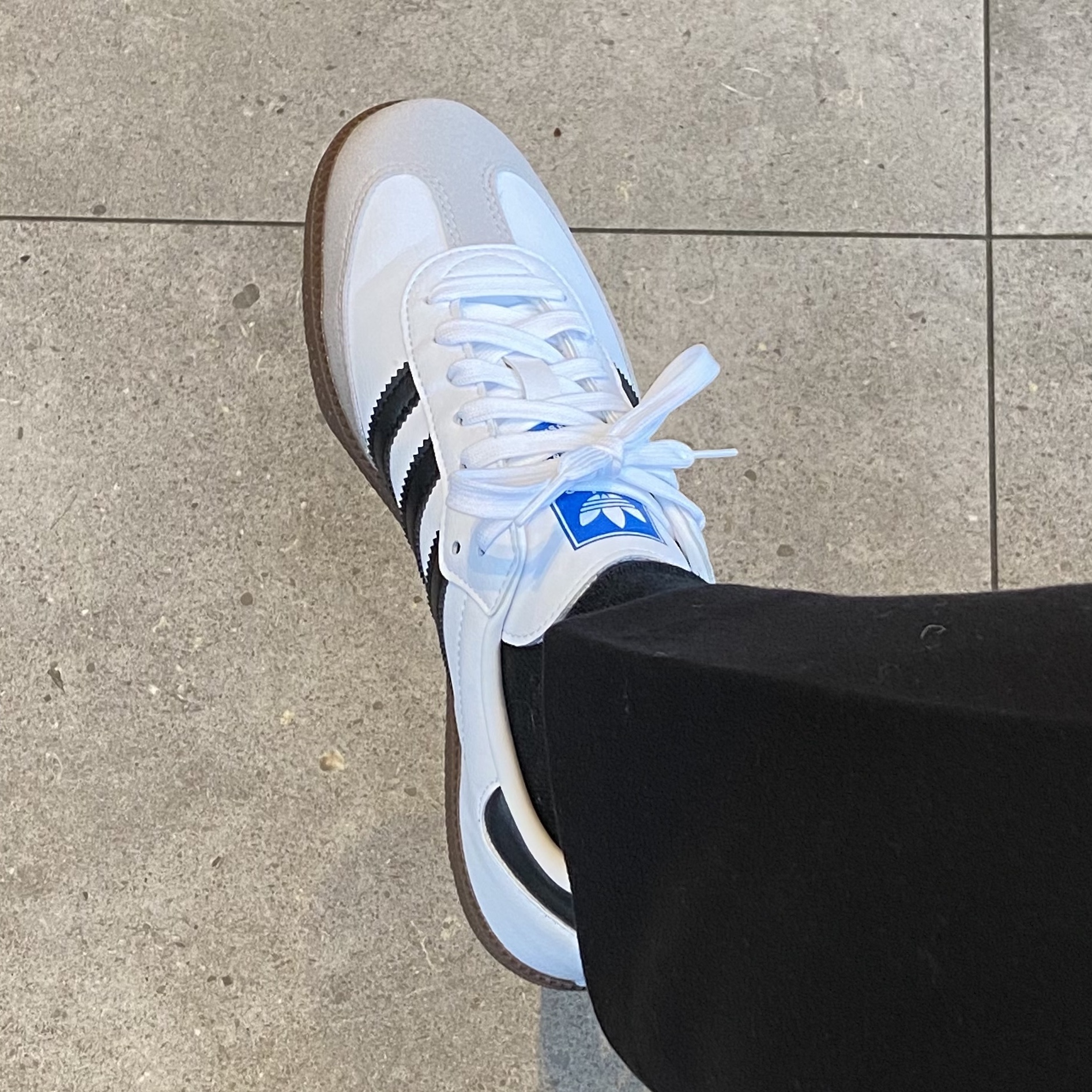 Adidas Samba Vegan White Black 착용 스타일