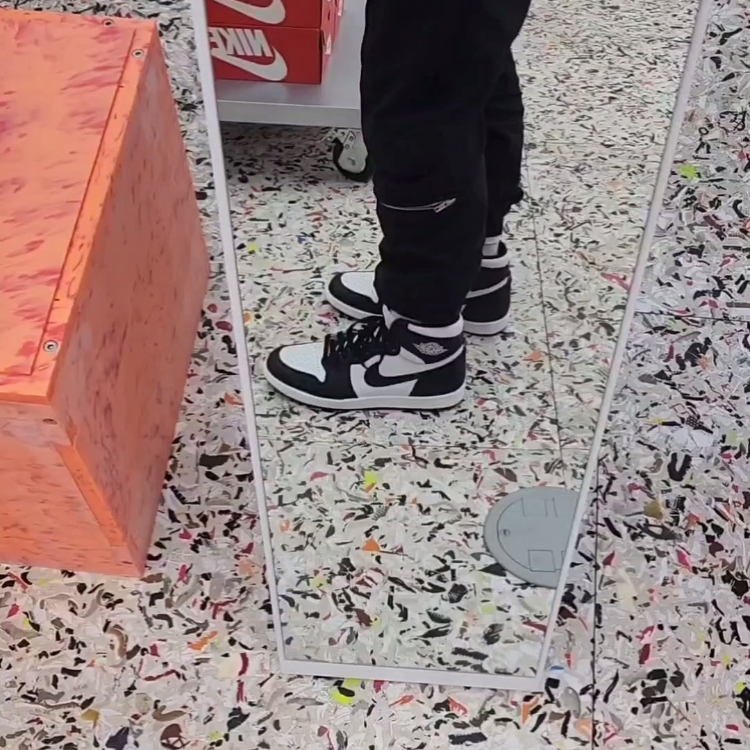 Jordan 1 High 85 Black White 착용 스타일 - 1
