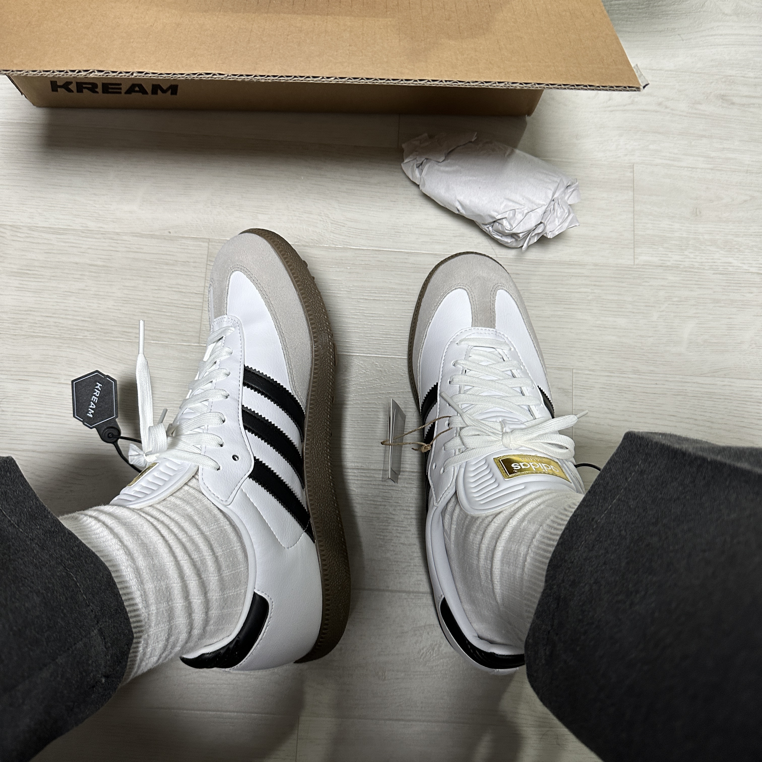 Adidas Samba OG Golf Cloud White Core Black 착용 스타일