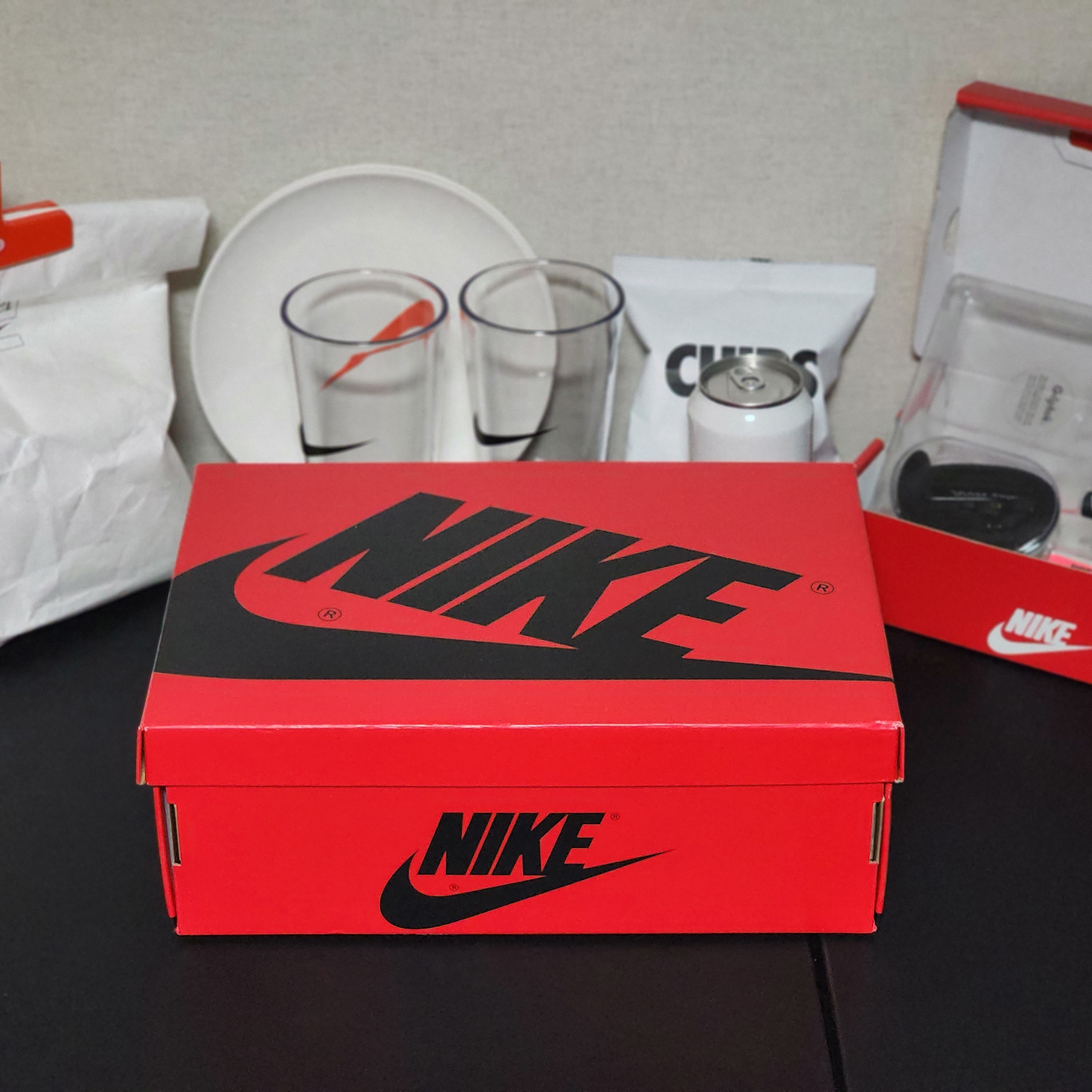 Jordan 1 High 85 Black White, Jordan 1 Retro High OG Chicago 2022 착용 스타일 - 1