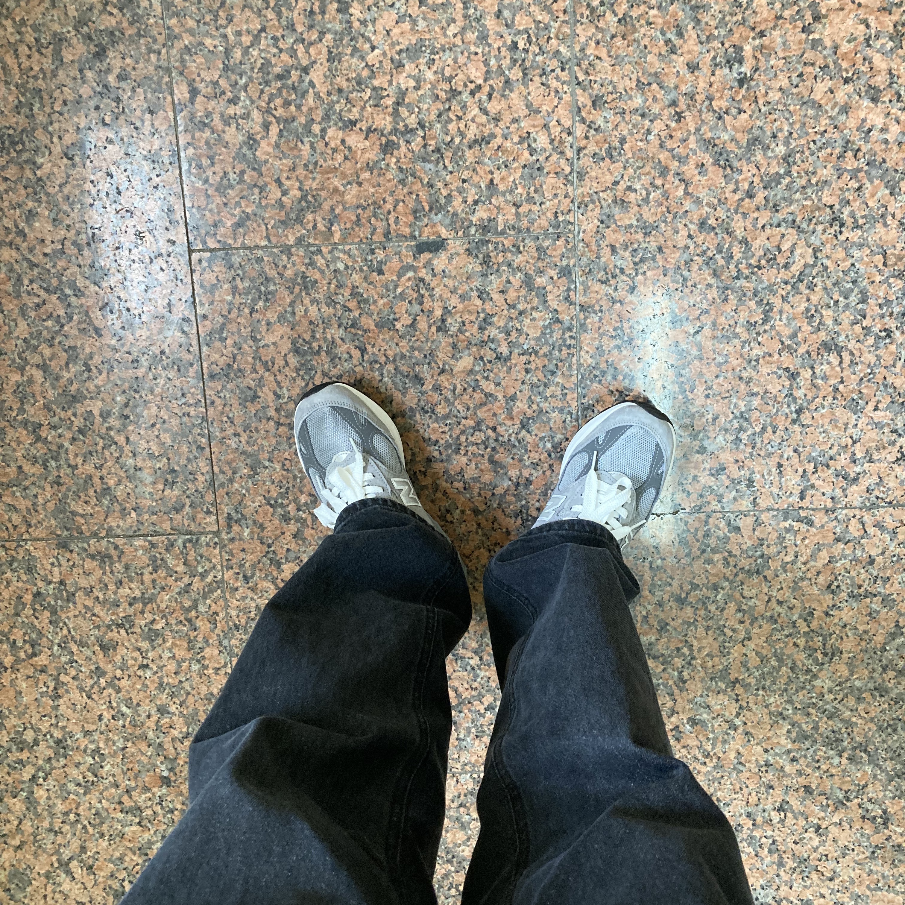 New Balance 993 Made in USA Grey - D Standard 착용 스타일